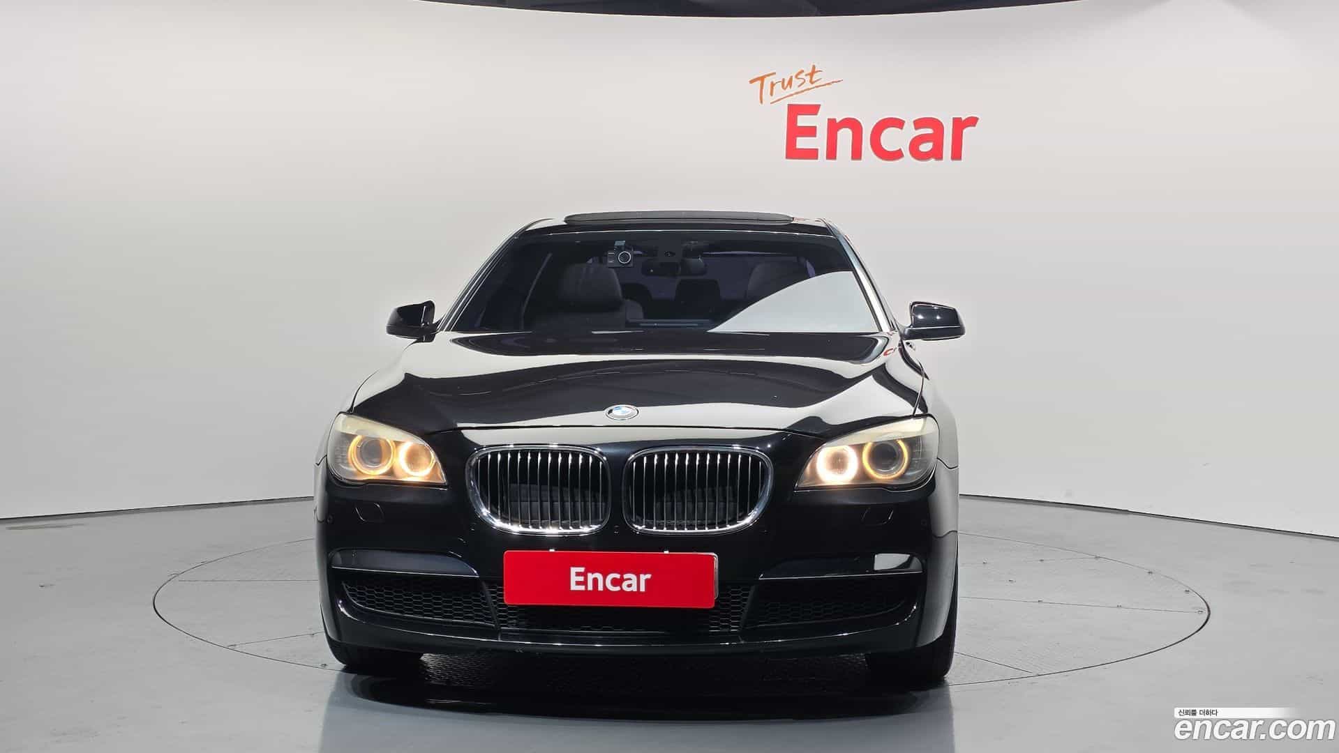 7-Series BMW 2011.1-OUTER-003