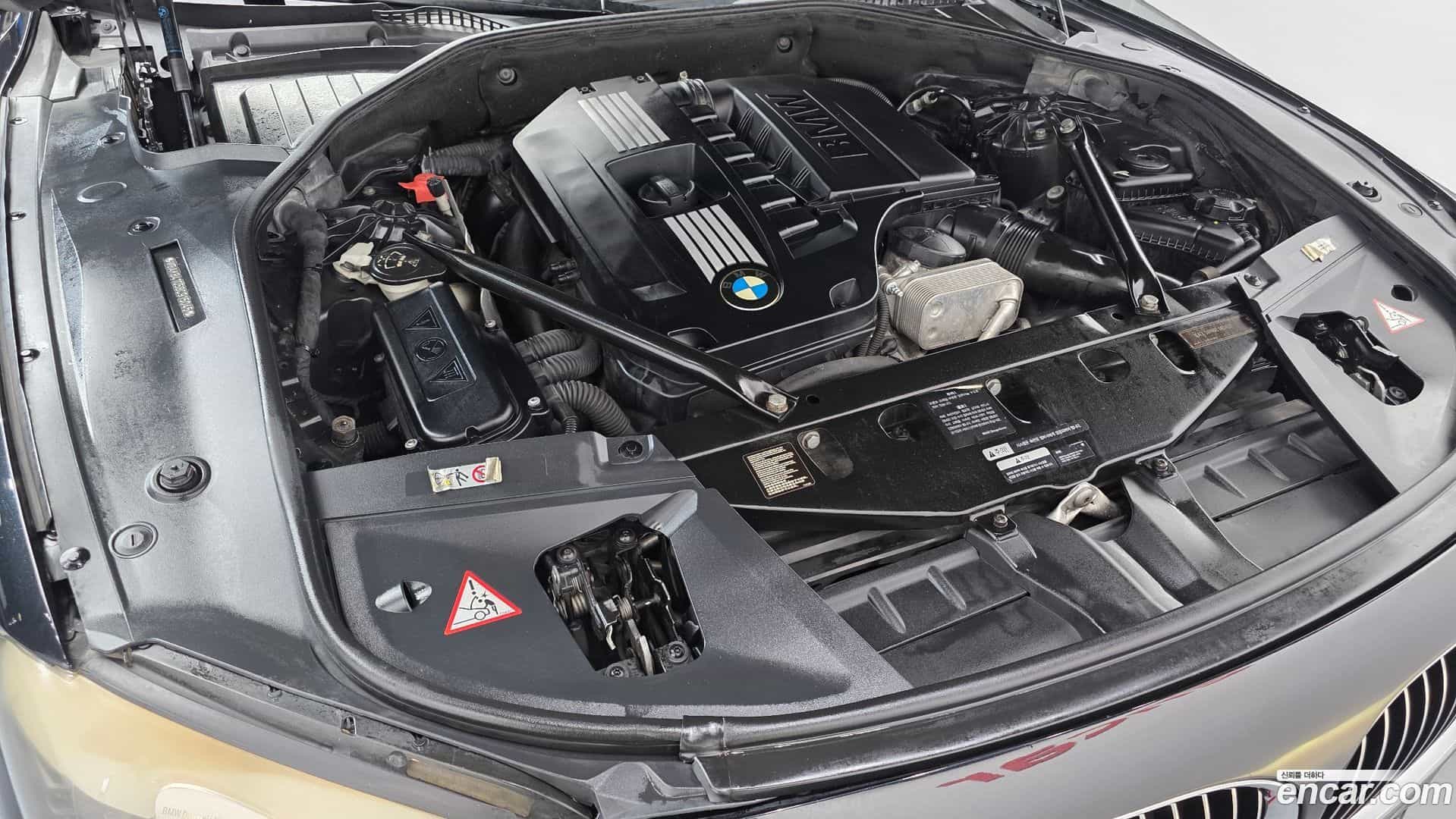 7-Series BMW 2011.1-OUTER-006