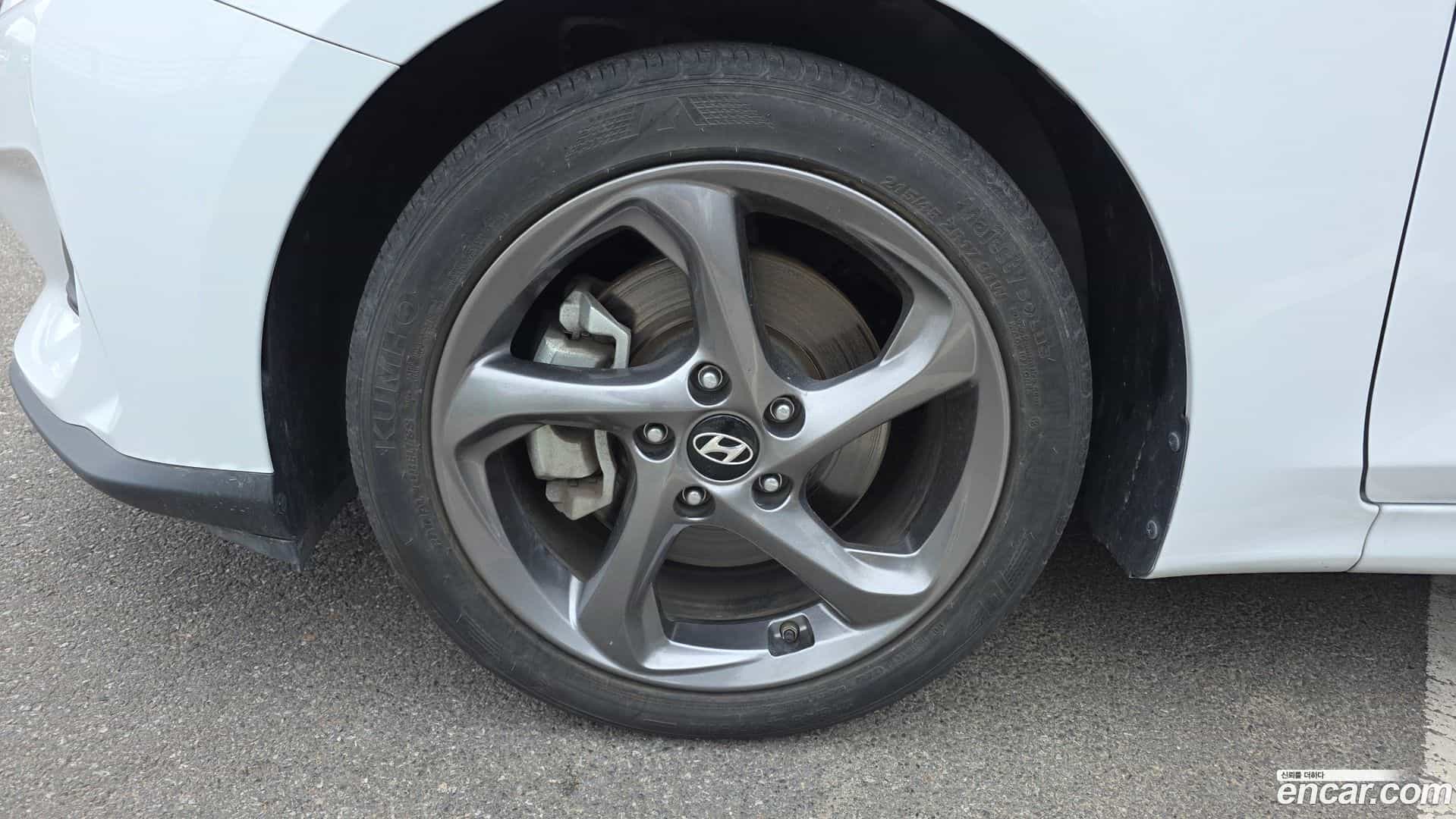 Veloster Hyundai 2020.7-OUTER-005