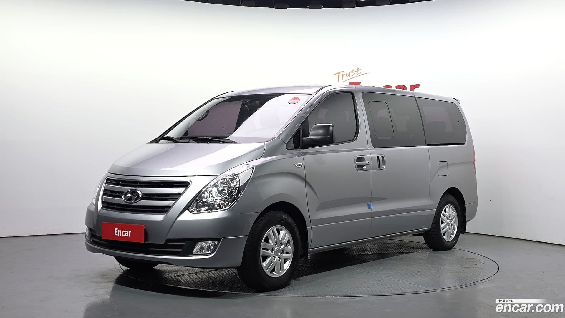 Main__Slider__Photo:Starex Hyundai 2017.1-0