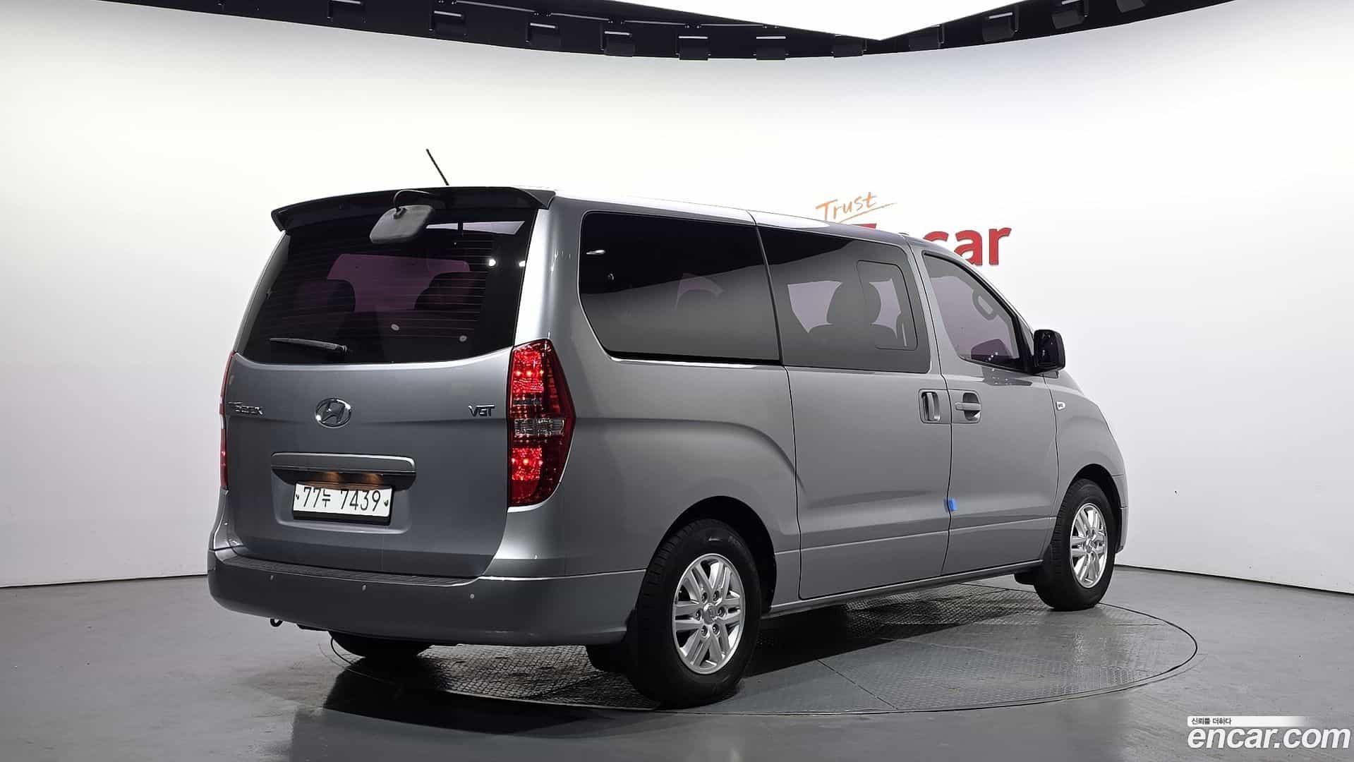 Starex Hyundai 2017.1-OUTER-002