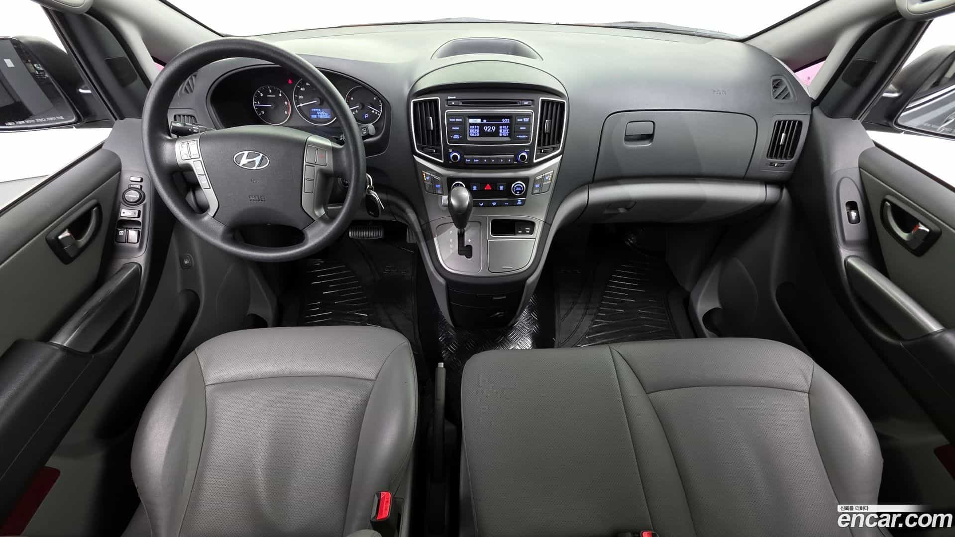 Starex Hyundai 2017.1-INNER-007