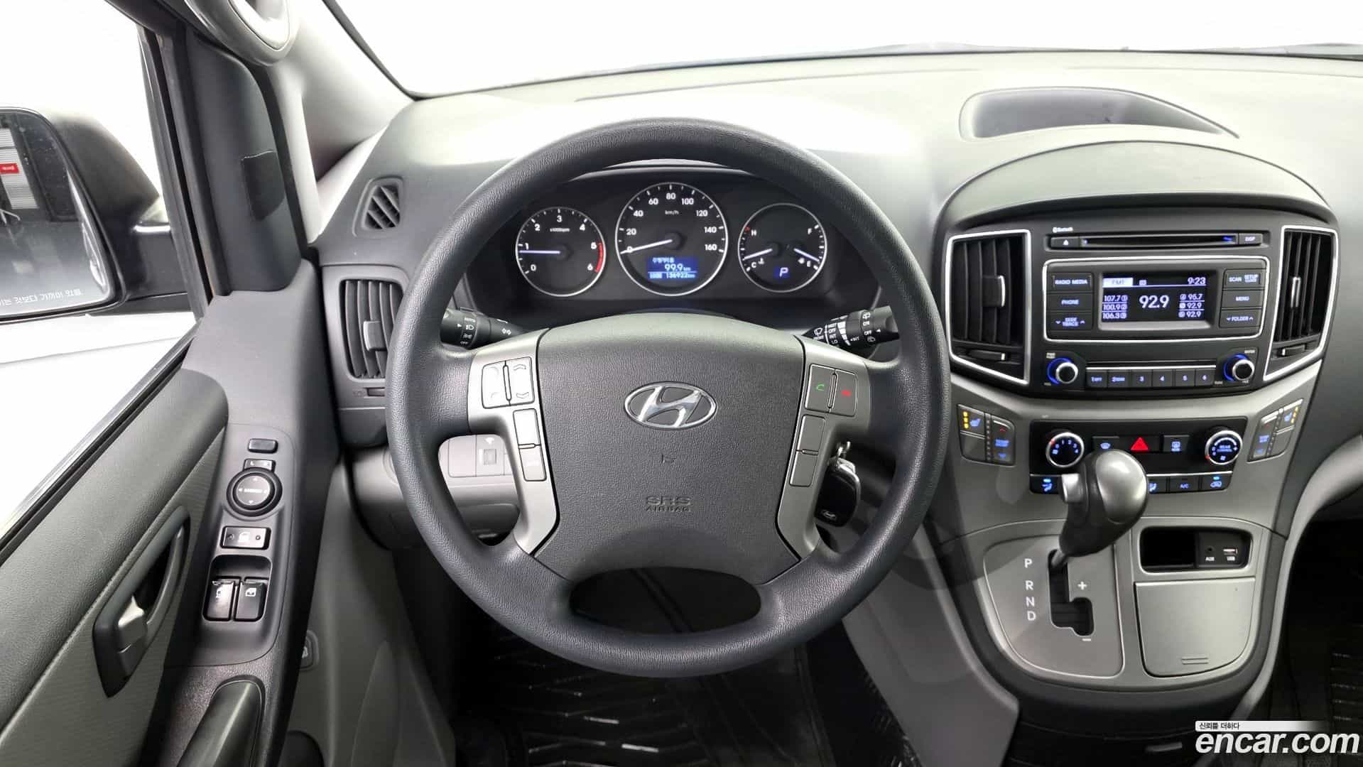 Starex Hyundai 2017.1-OPTION-019