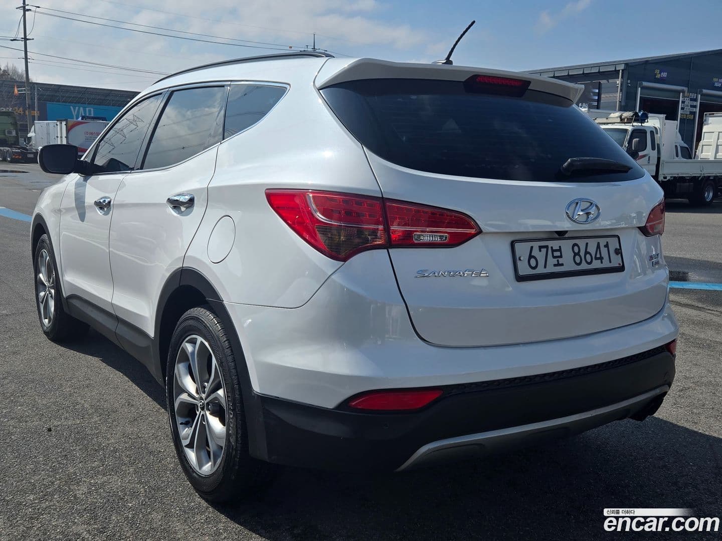Main__Slider__Photo:Santafe Hyundai 2014.0-5