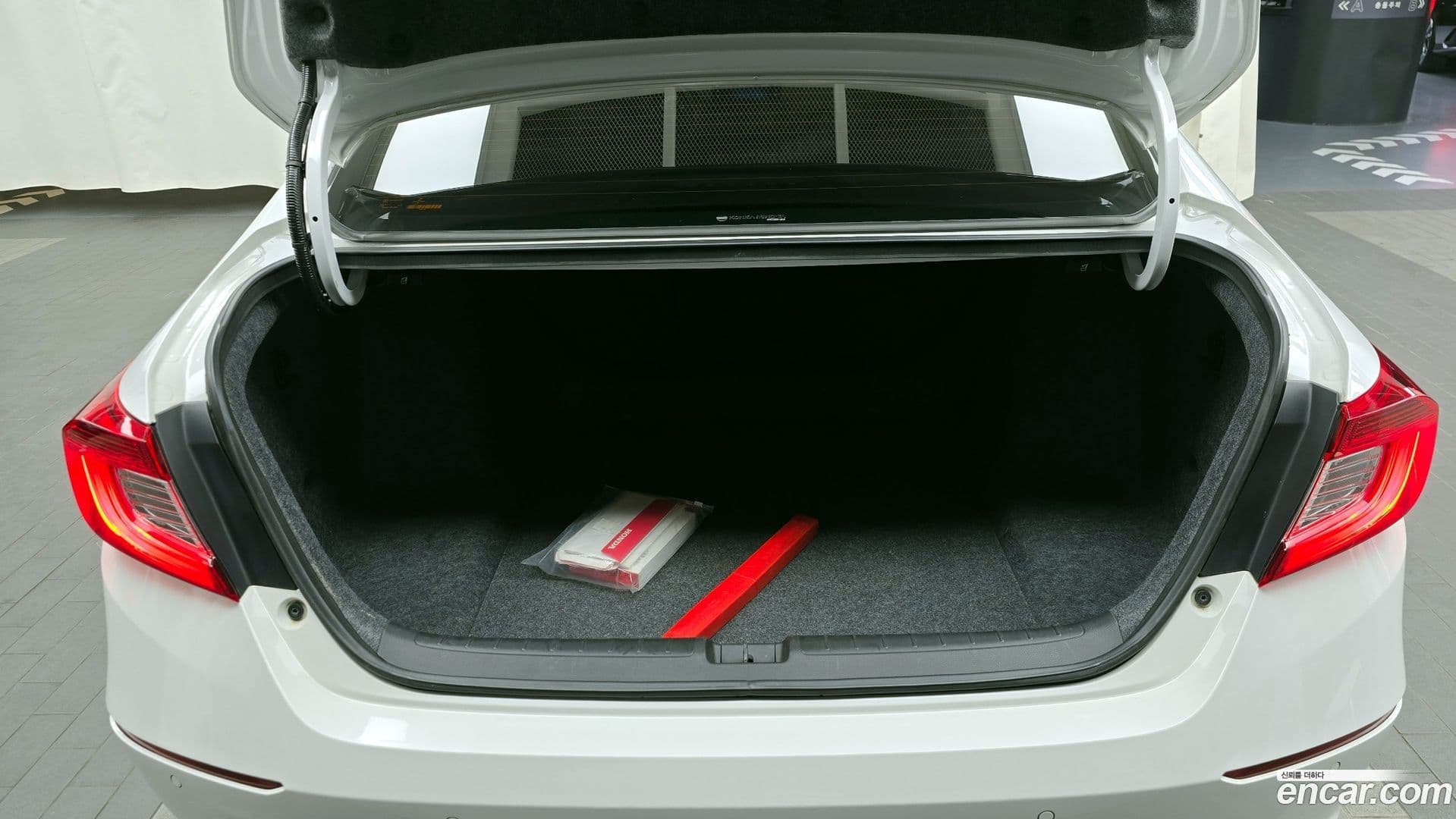 Main__Slider__Photo:Accord Honda 2018.5-19