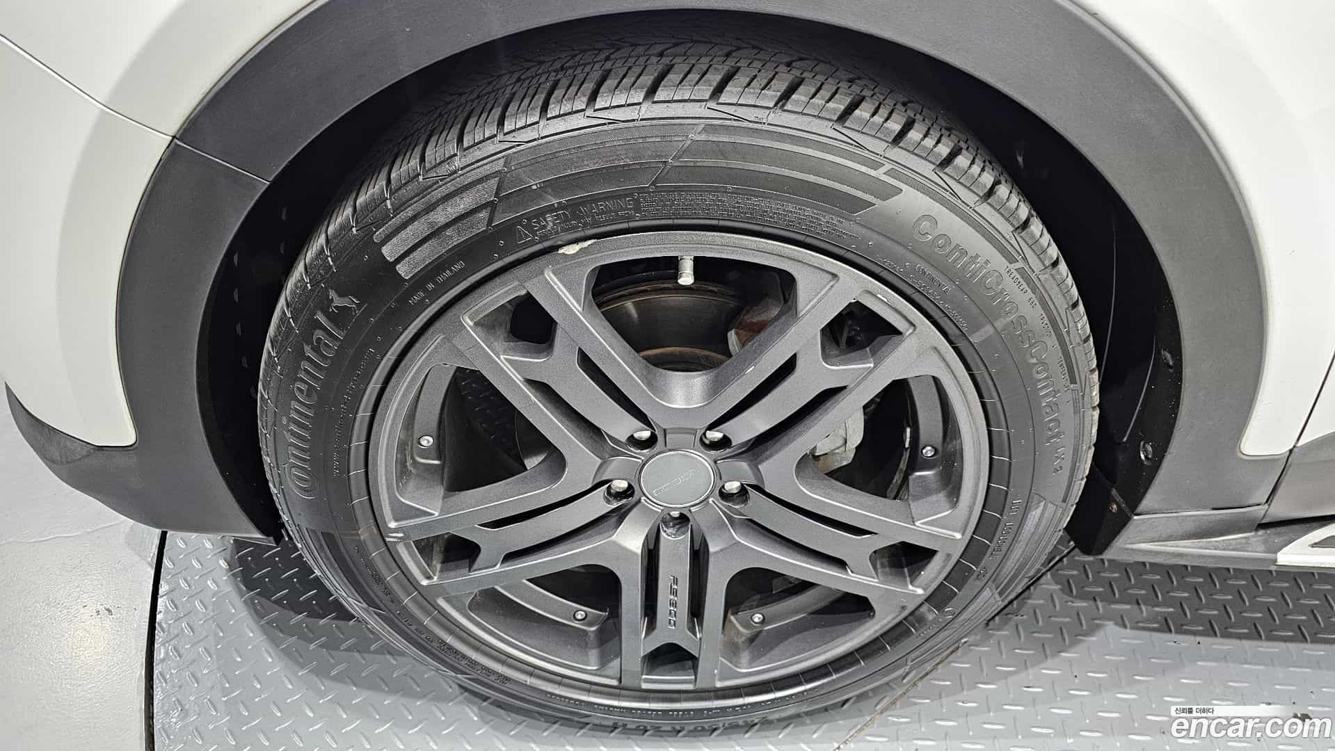 Santafe Hyundai 2014.5-OUTER-005