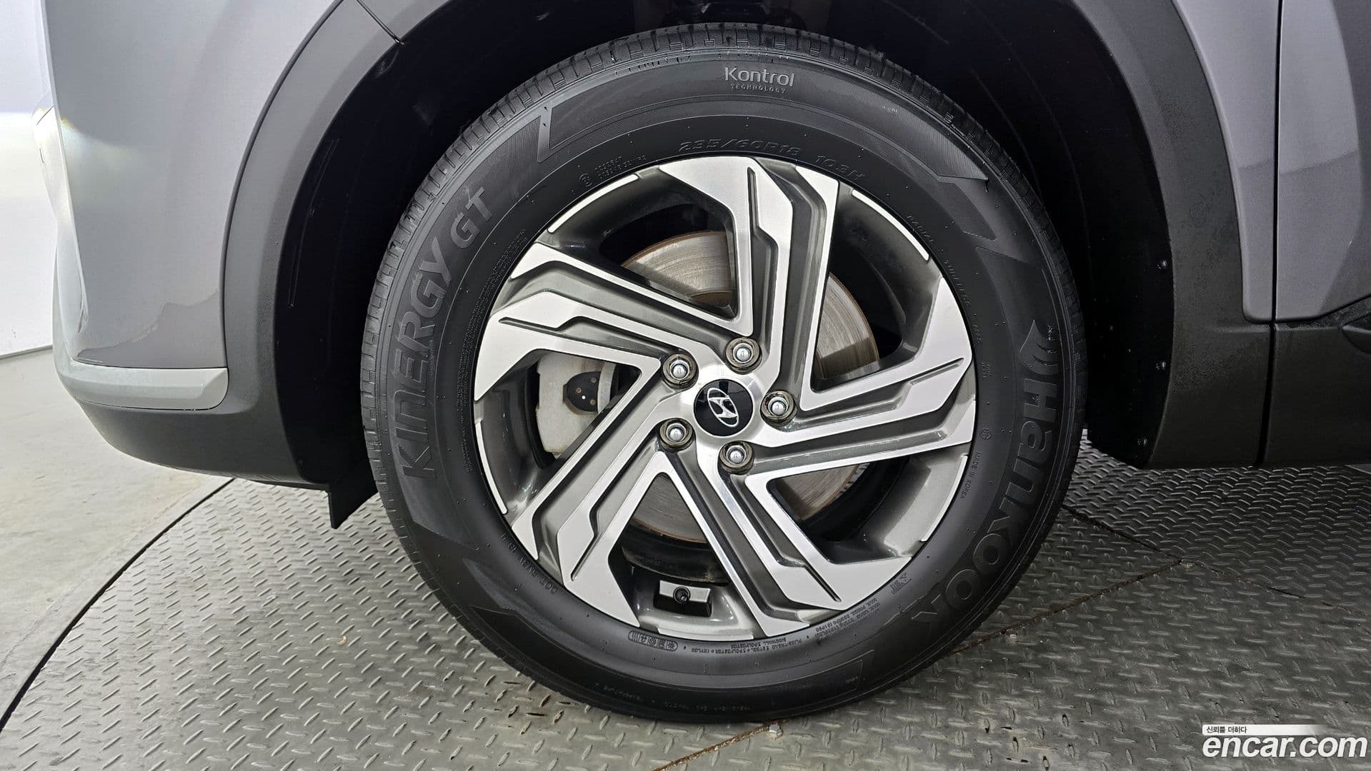 Main__Slider__Photo:Santafe Hyundai 2021.4-4