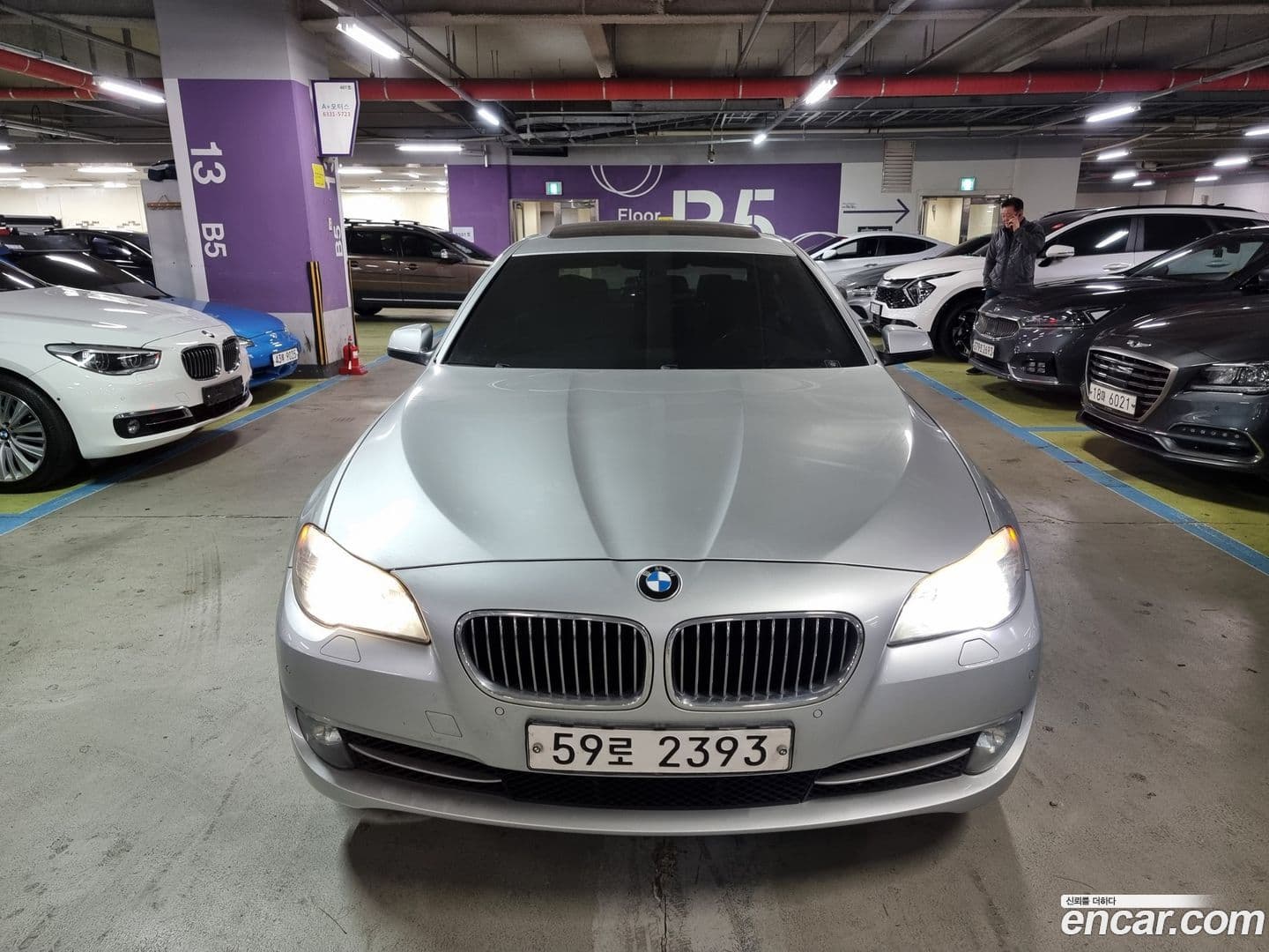 Main__Slider__Photo:5-Series BMW 2011.3-0