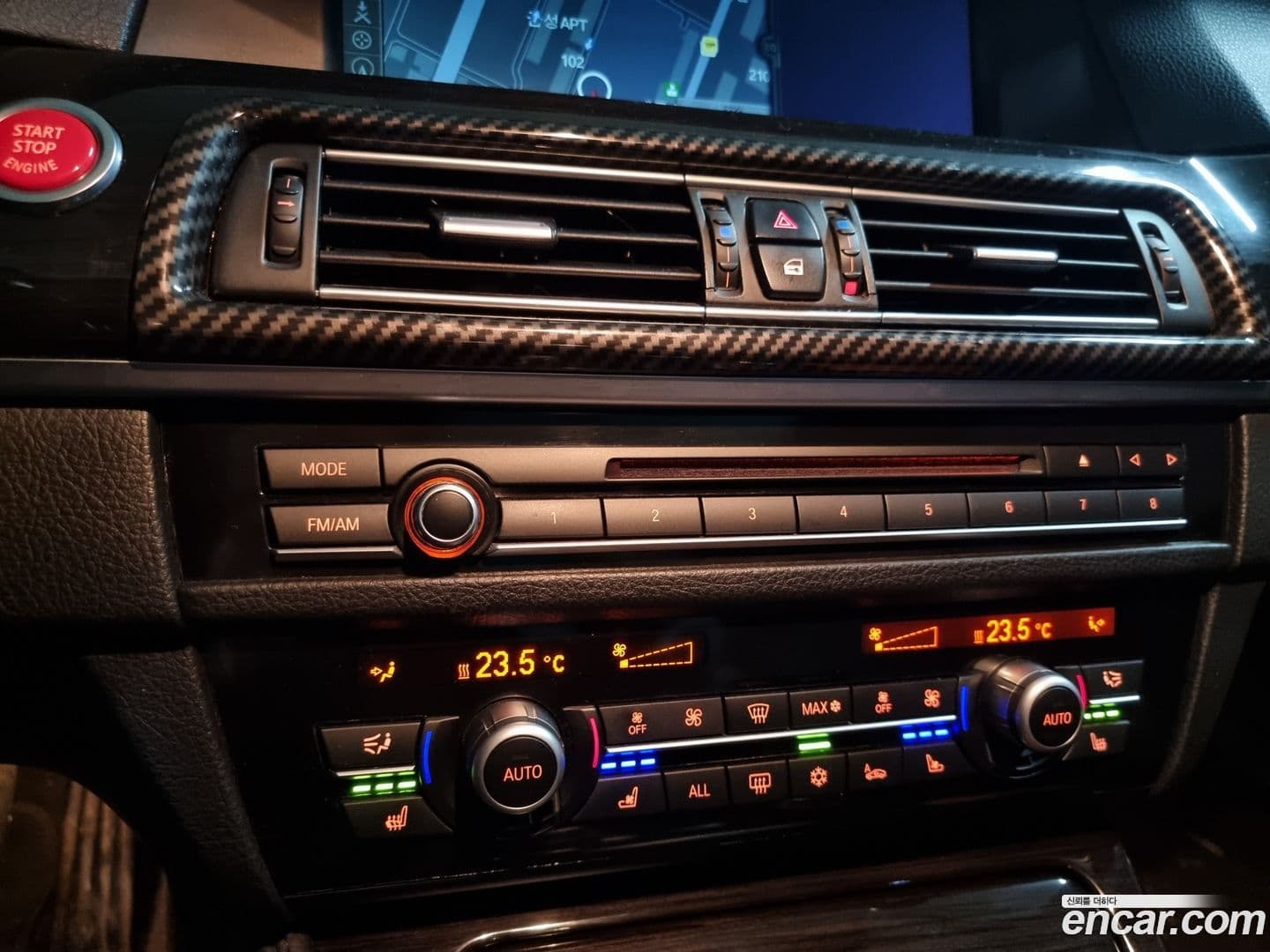 Main__Slider__Photo:5-Series BMW 2011.3-6