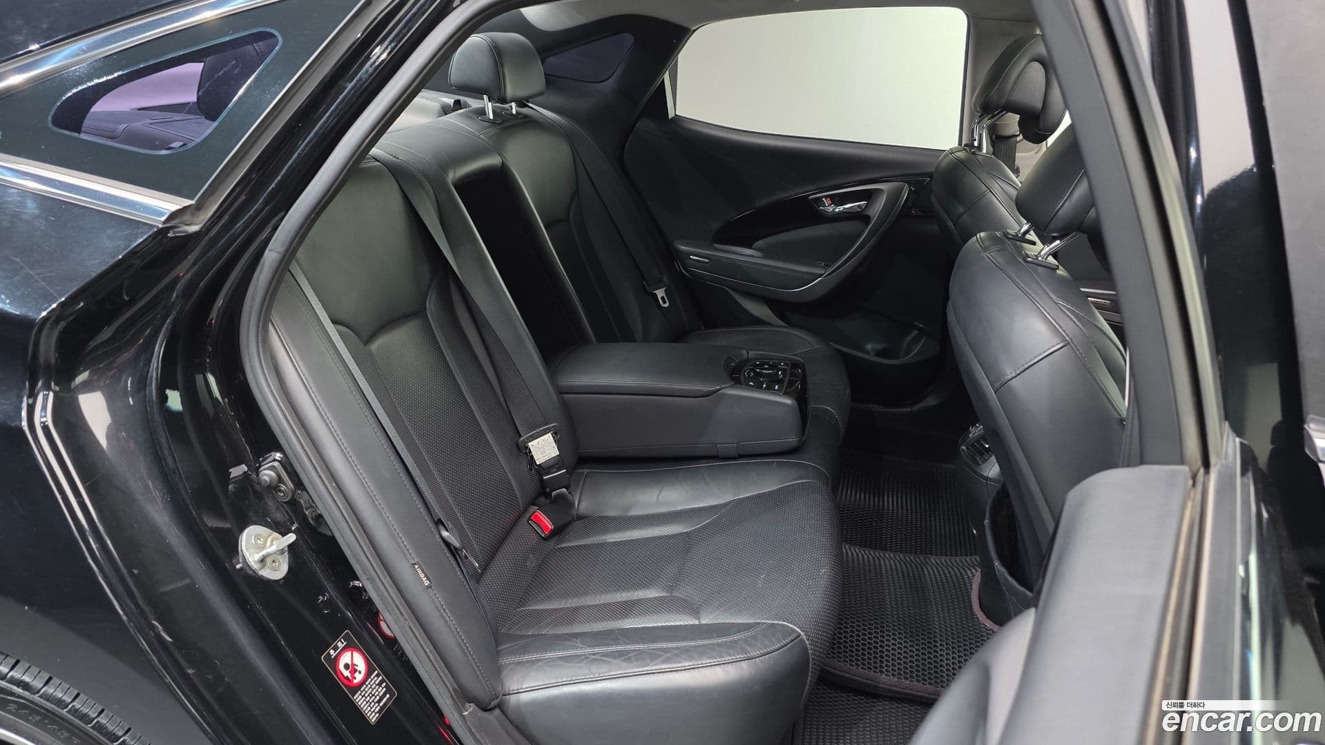 Main__Slider__Photo:Grandeur Hyundai 2012.8-11