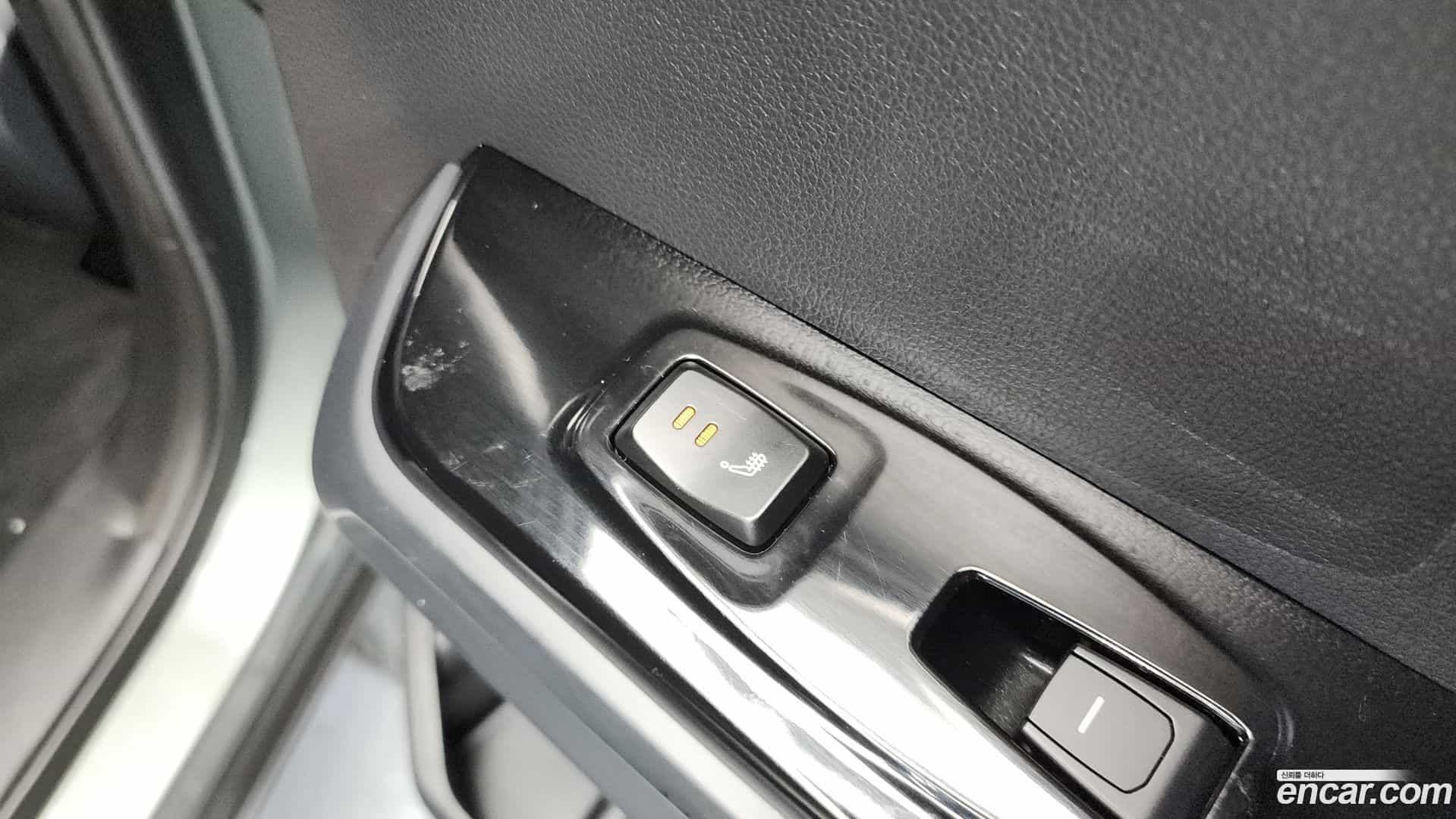 Torres KG_Mobility_Ssangyong 2022.8-OPTION-023