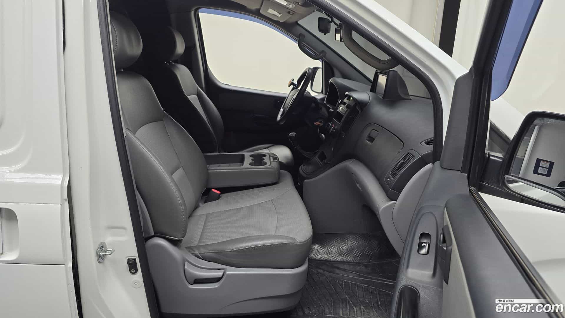 Starex Hyundai 2009.5-OPTION-015