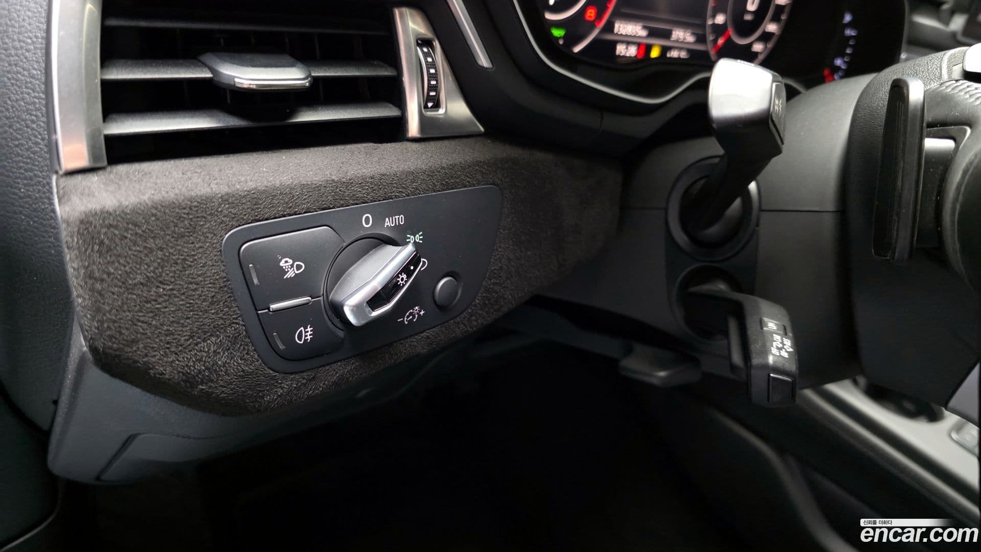 Main__Slider__Photo:A4 Audi 2016.6-19