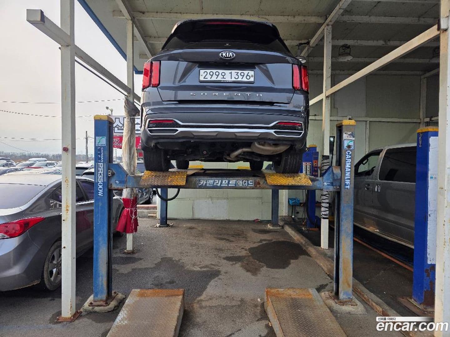 Main__Slider__Photo:Sorento Kia 2020.3-1