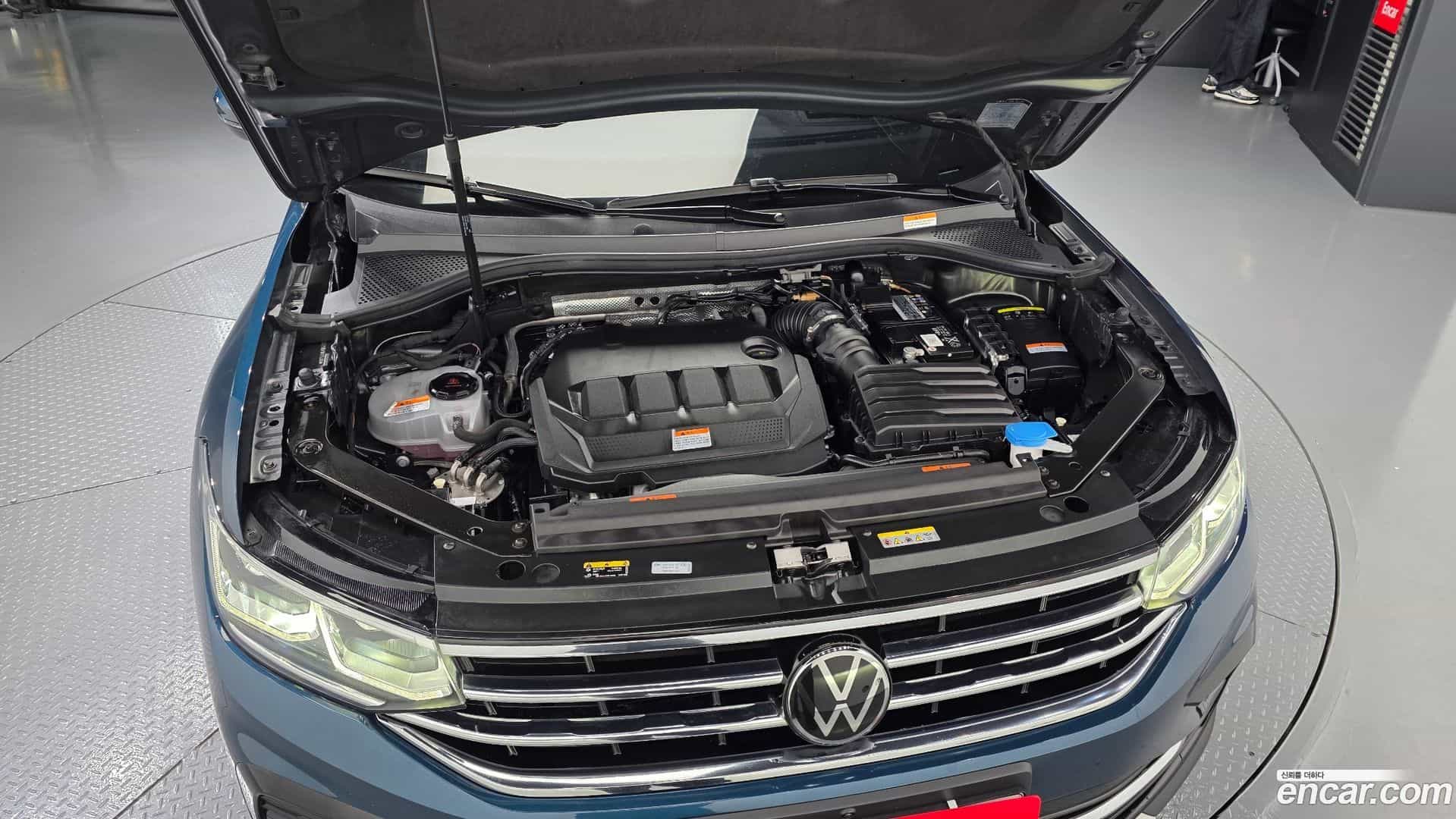 Tiguan Volkswagen 2022.11-OUTER-006