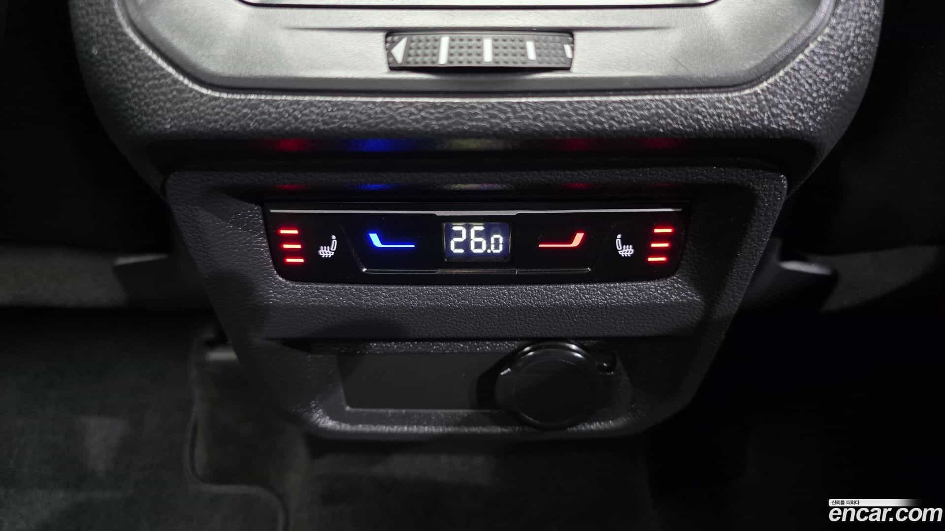 Tiguan Volkswagen 2022.11-OPTION-023