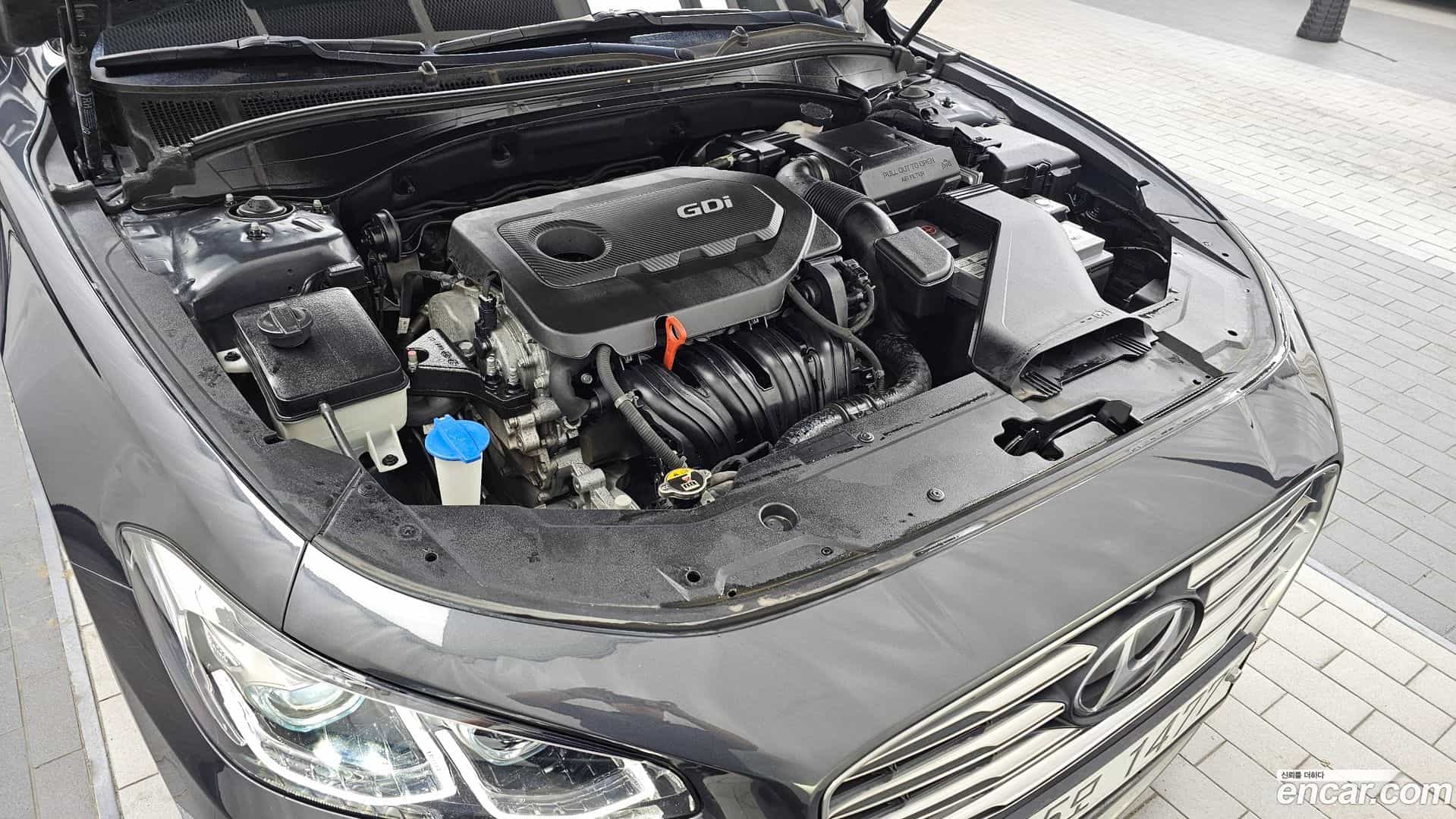 Grandeur Hyundai 2017.2-OUTER-006