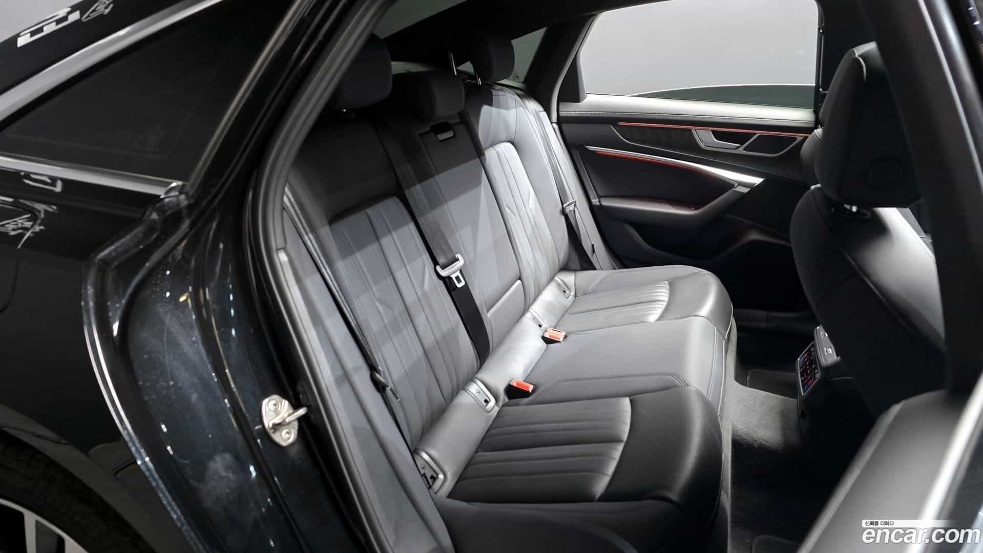 A6 Audi 2023.11-OPTION-016