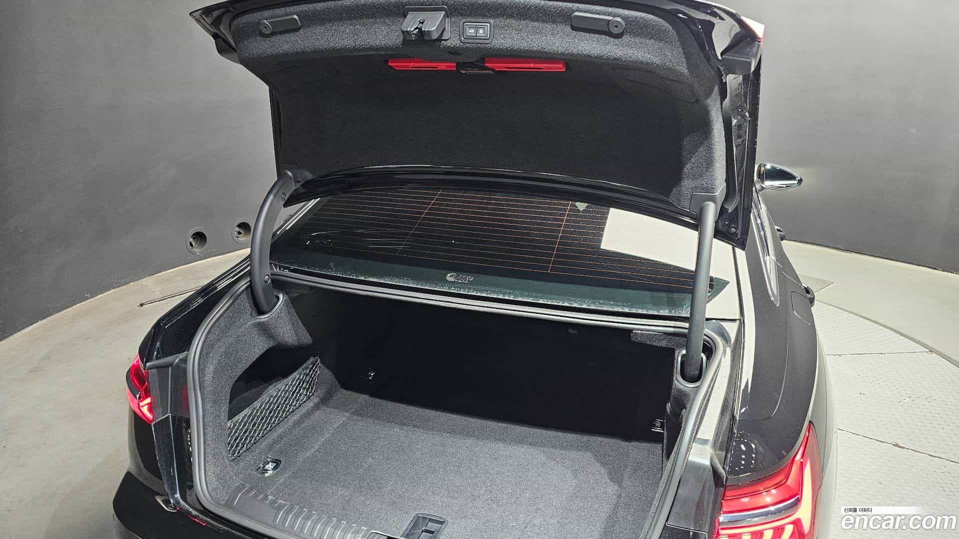 A6 Audi 2023.11-OPTION-024