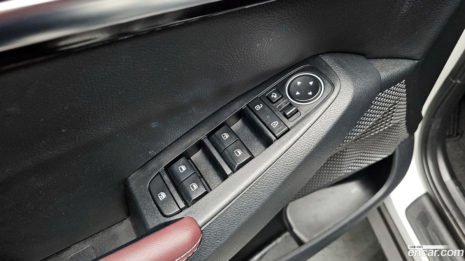 Main__Slider__Photo:Seltos Kia 2022.2-17