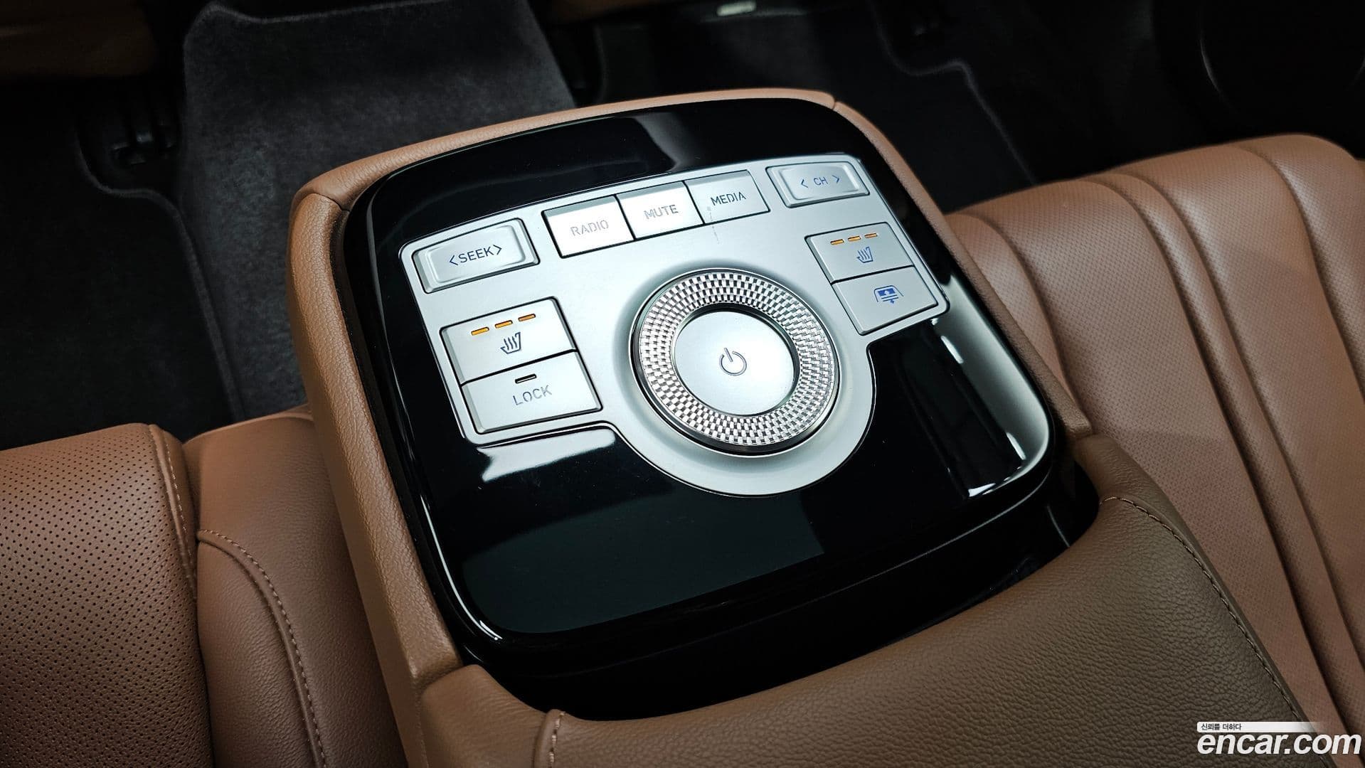 Main__Slider__Photo:G80 Genesis 2022.4-18