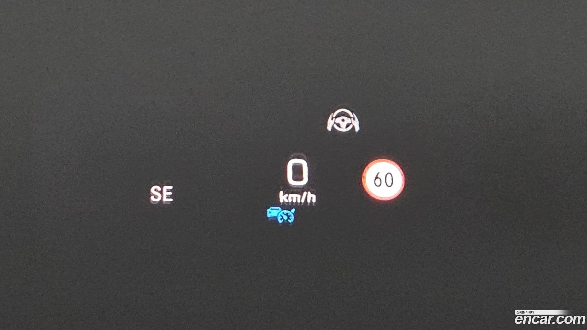 Main__Slider__Photo:GLC-Class Mercedes-Benz 2021.8-15