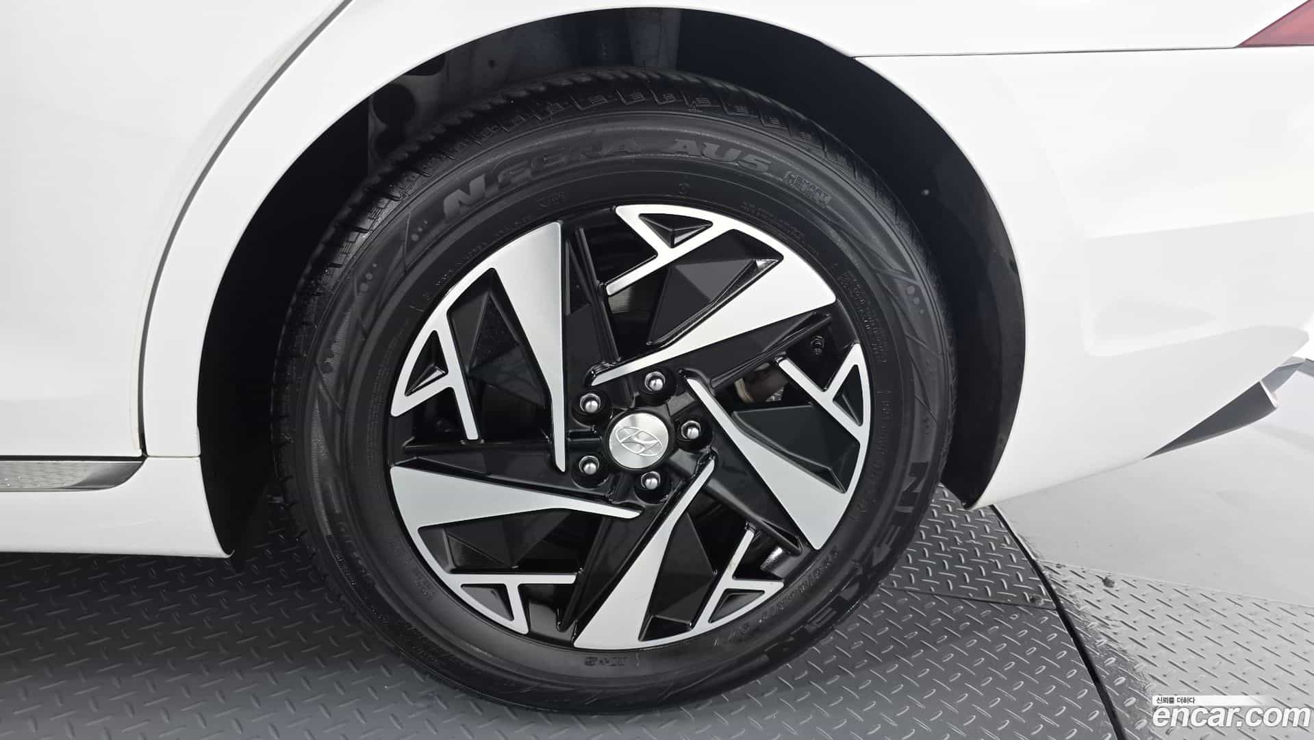 Grandeur Hyundai 2022.7-OUTER-005