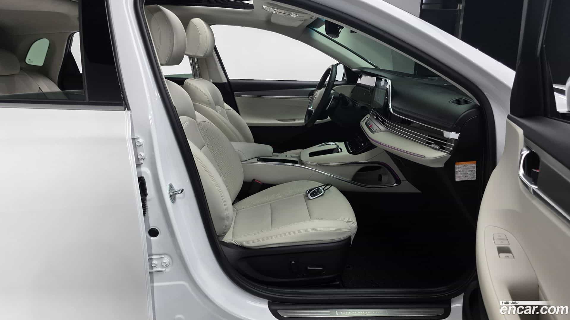 Grandeur Hyundai 2022.7-INNER-010