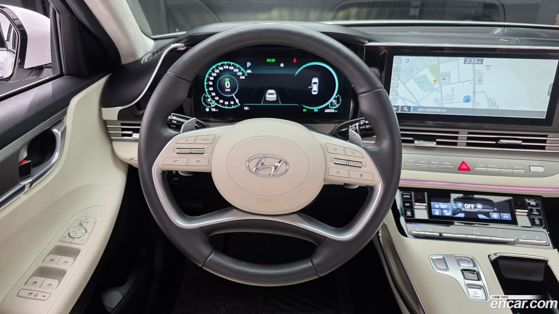 Main__Slider__Photo:Grandeur Hyundai 2022.7-12