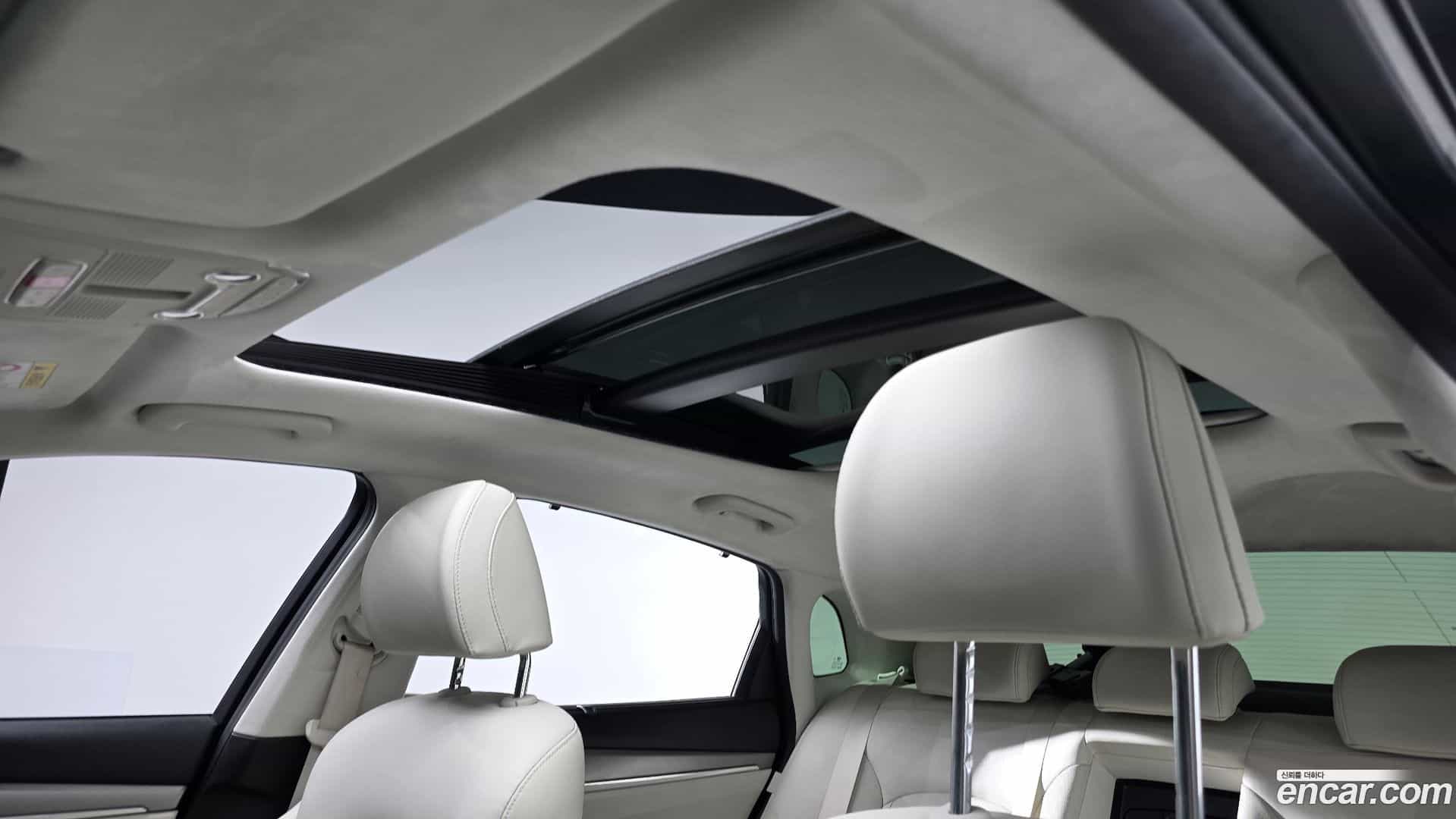 Grandeur Hyundai 2022.7-OPTION-023