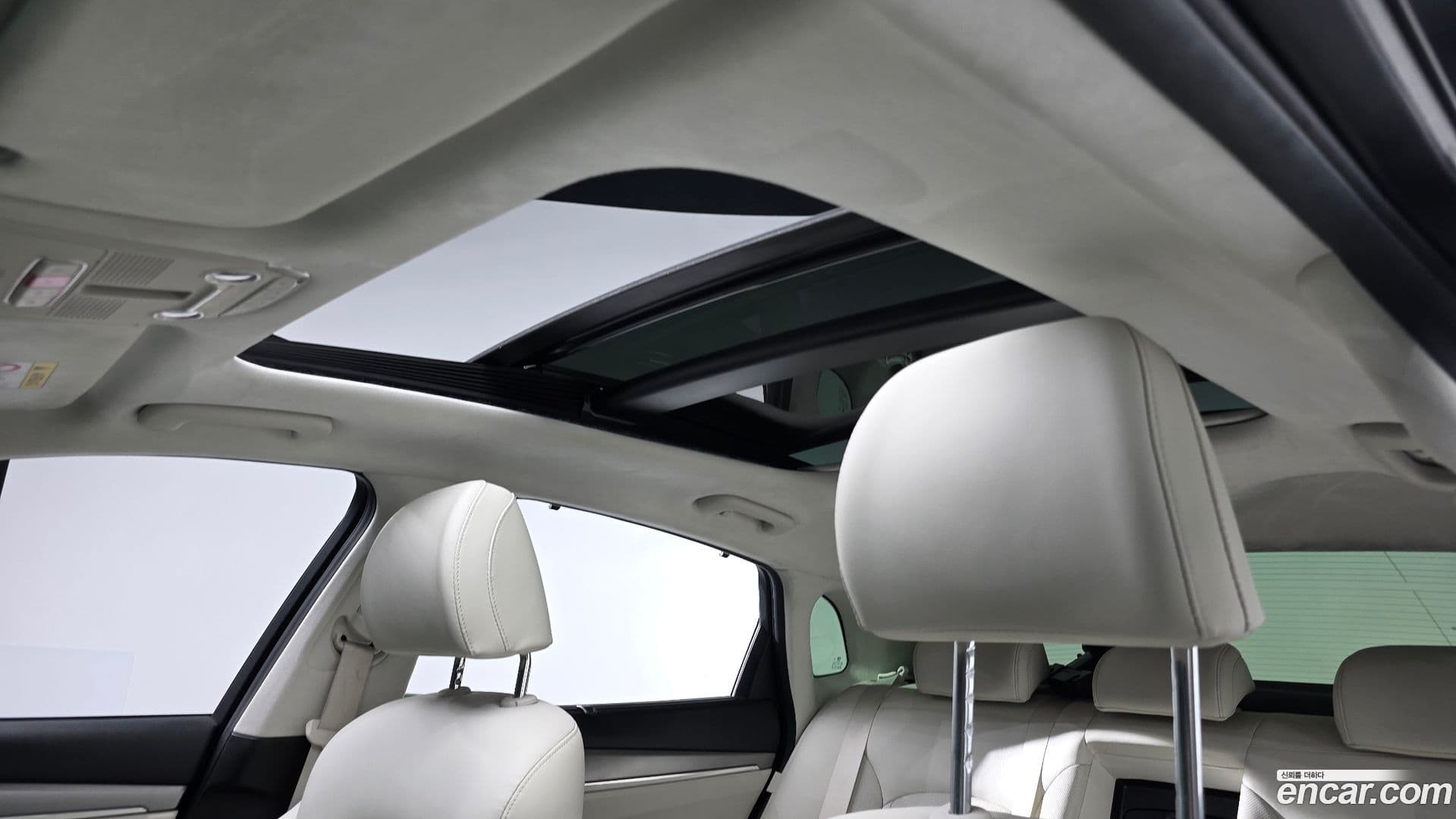 Main__Slider__Photo:Grandeur Hyundai 2022.7-18