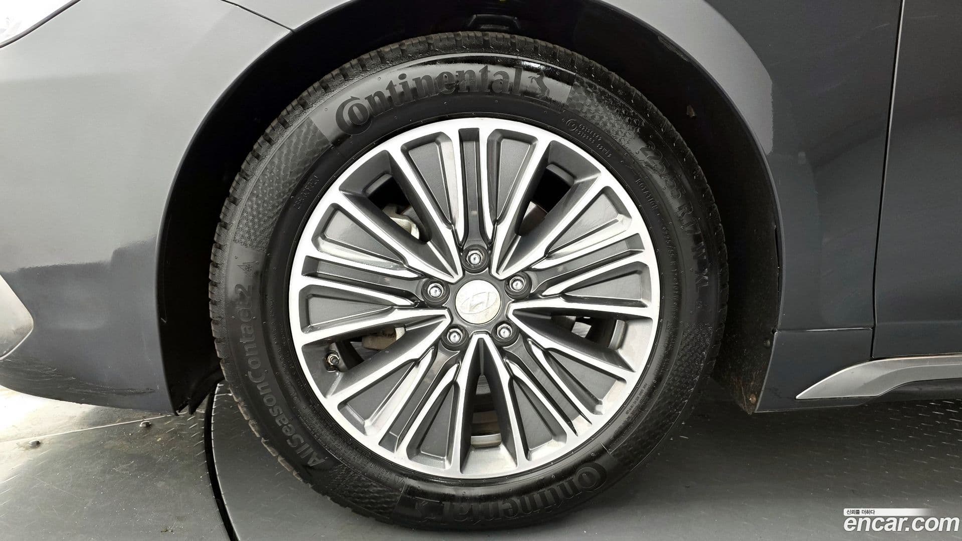 Main__Slider__Photo:Grandeur Hyundai 2018.11-4