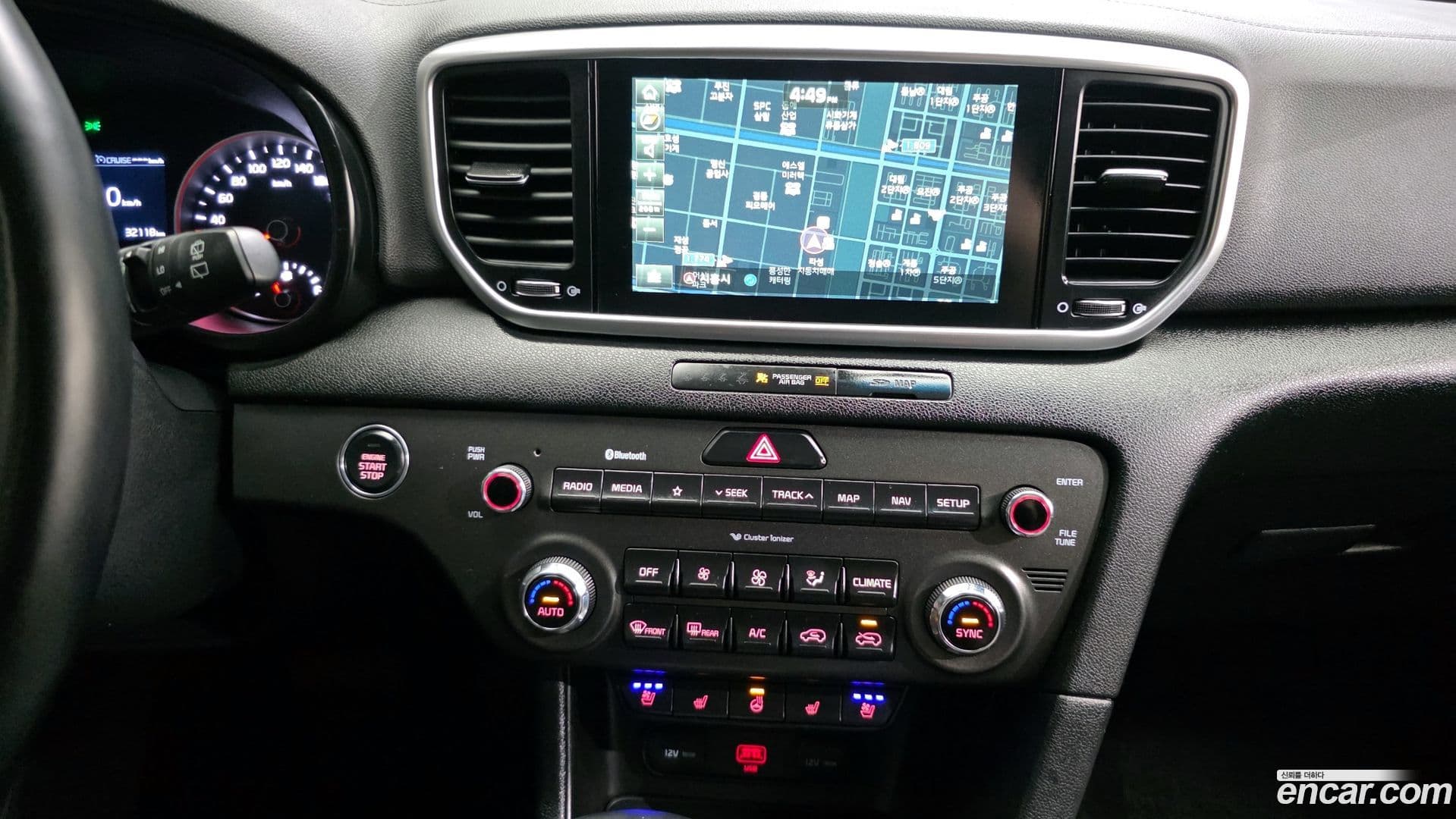 Main__Slider__Photo:Sportage Kia 2020.1-17