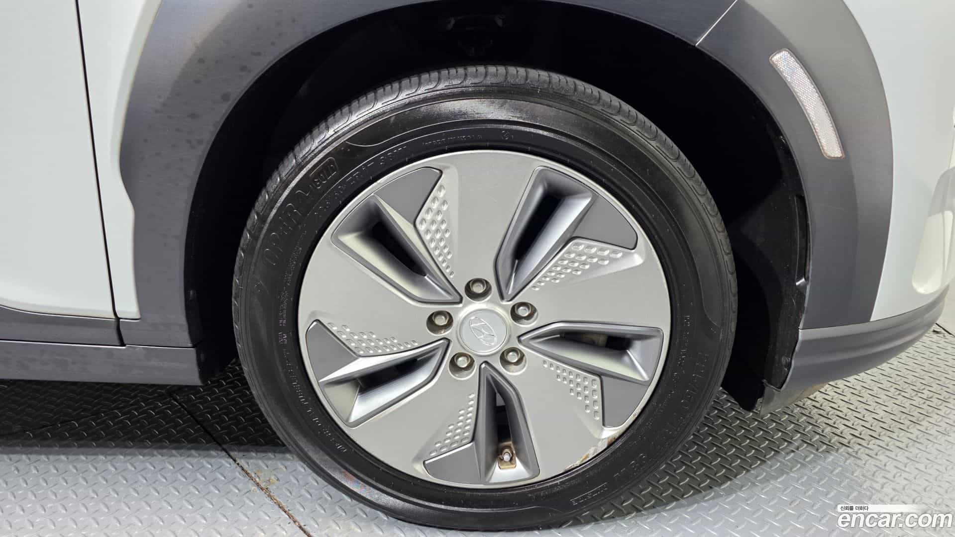 Kona Hyundai 2020.8-OUTER-005