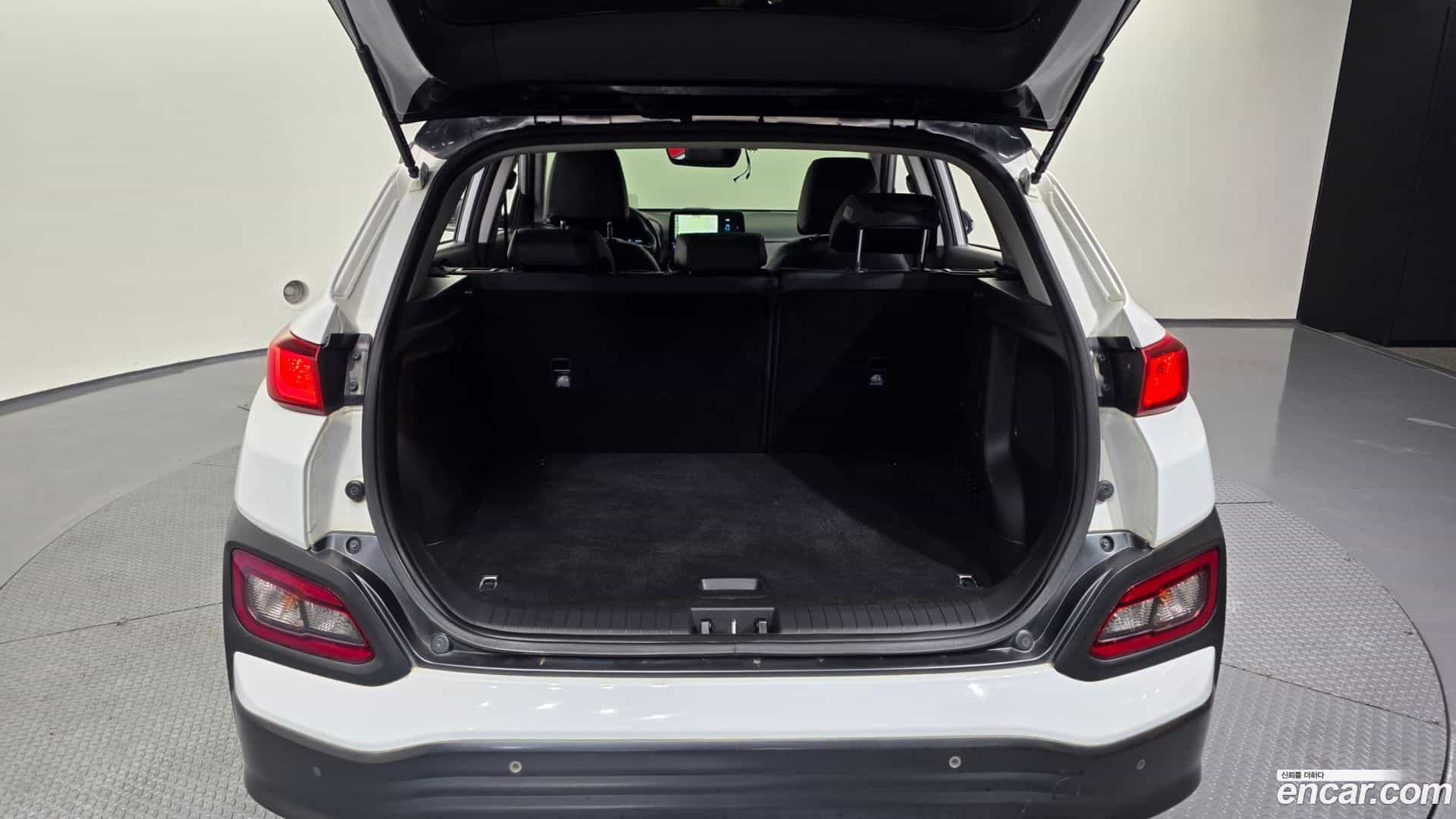 Kona Hyundai 2020.8-OPTION-024