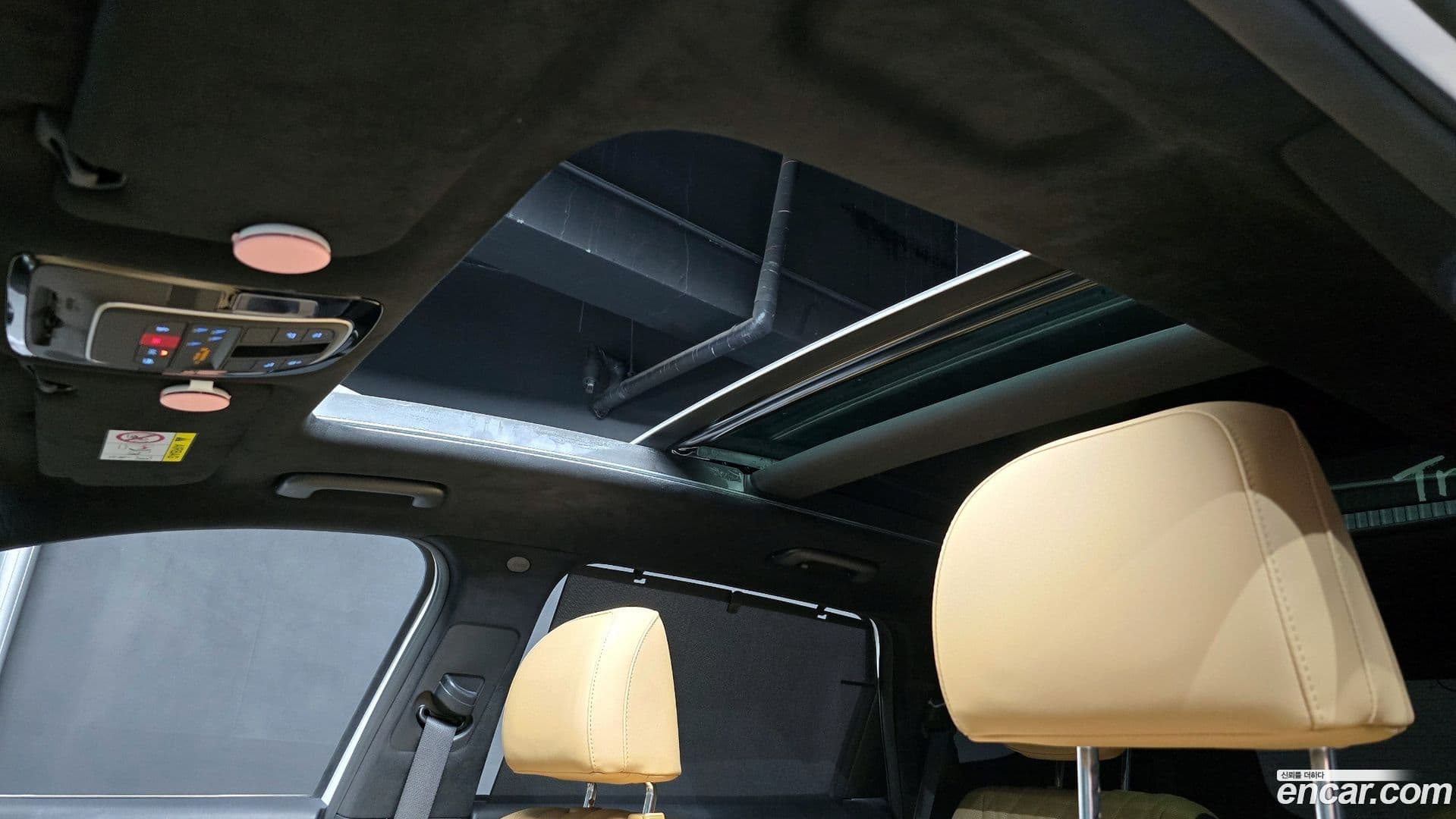 Main__Slider__Photo:Santafe Hyundai 2023.4-18