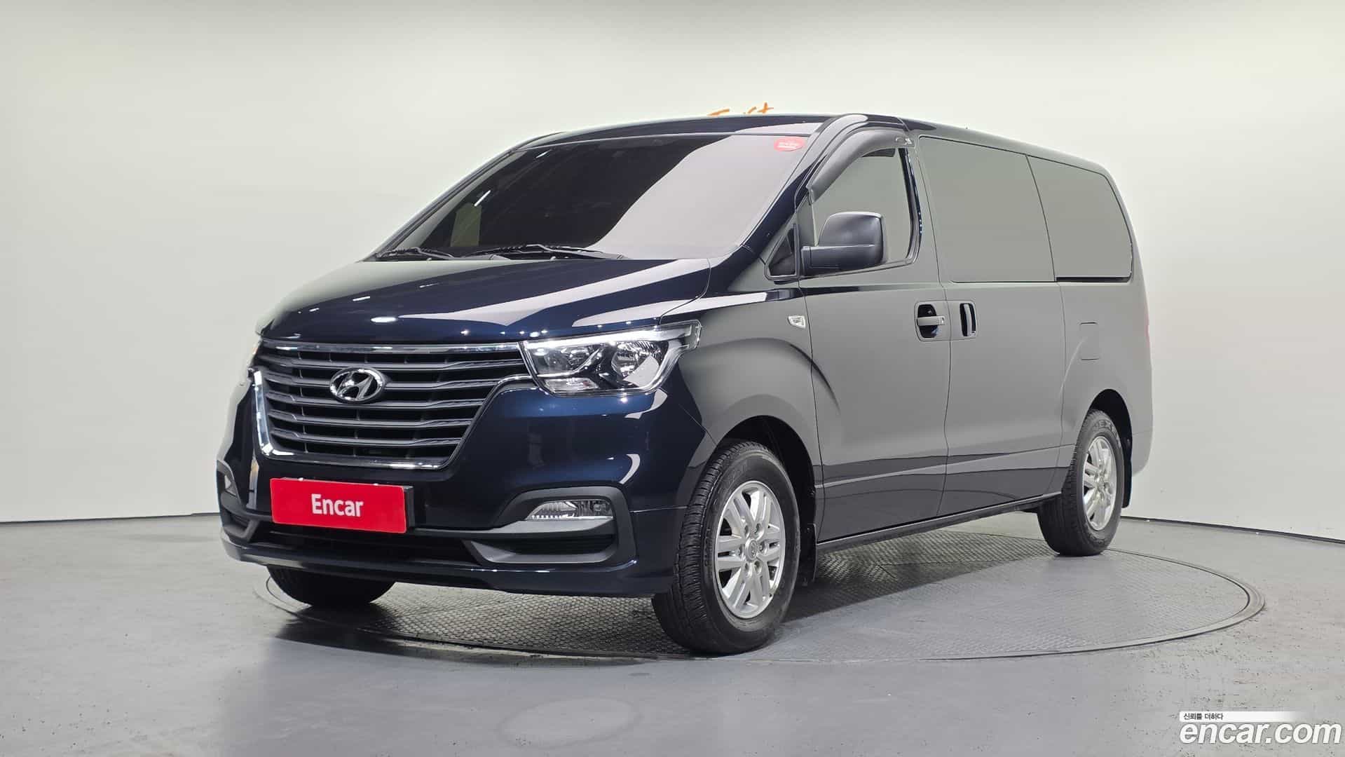 Starex Hyundai 2019.6-OUTER-001