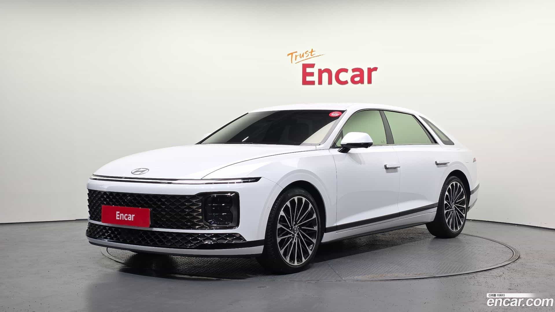 Grandeur Hyundai 2024.2-OUTER-001