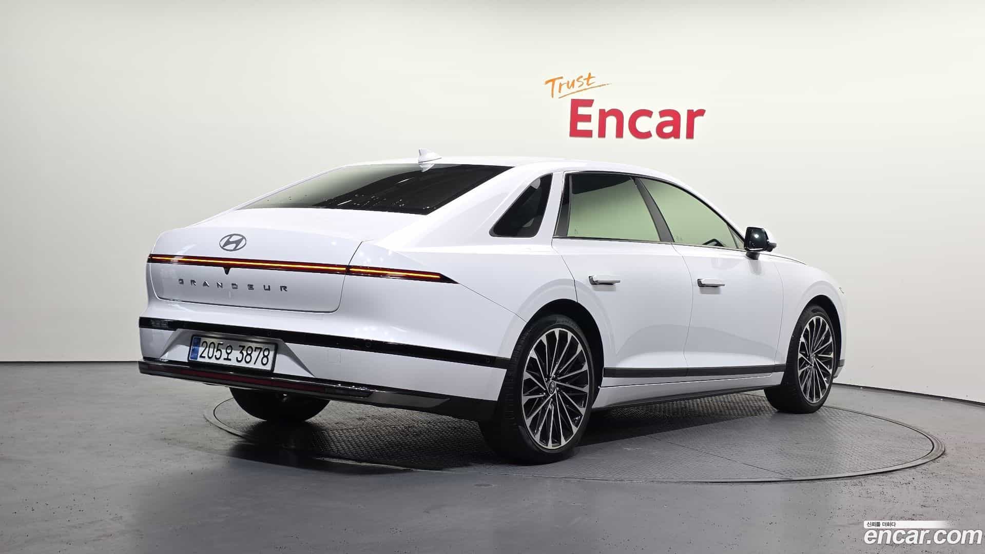 Grandeur Hyundai 2024.2-OUTER-002