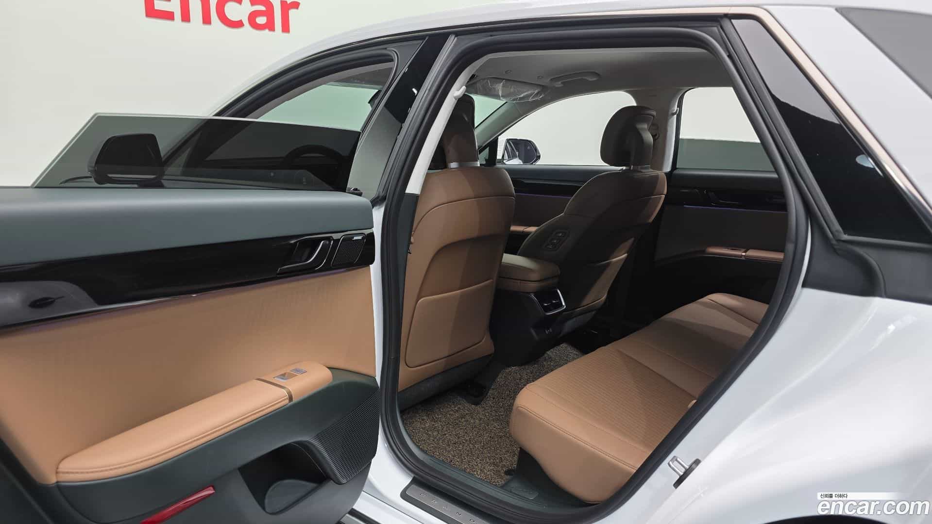 Grandeur Hyundai 2024.2-OPTION-021