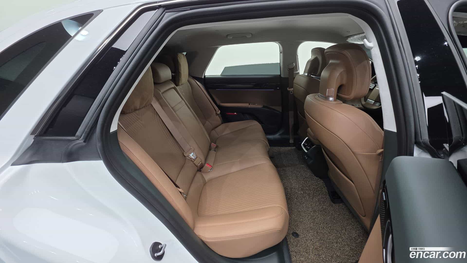 Grandeur Hyundai 2024.2-OPTION-023