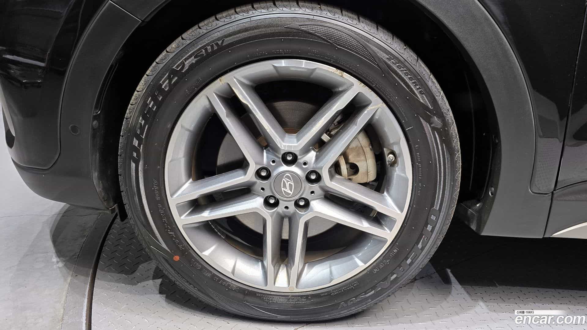 Maxcruz Hyundai 2016.6-OUTER-005