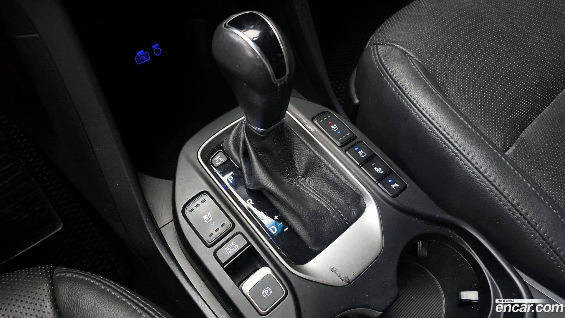 Main__Slider__Photo:Maxcruz Hyundai 2016.6-8