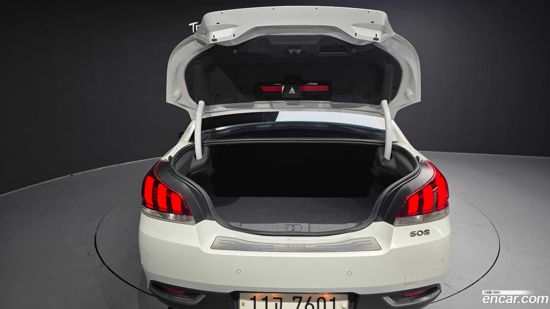 508 Peugeot 2015.6-OPTION-024