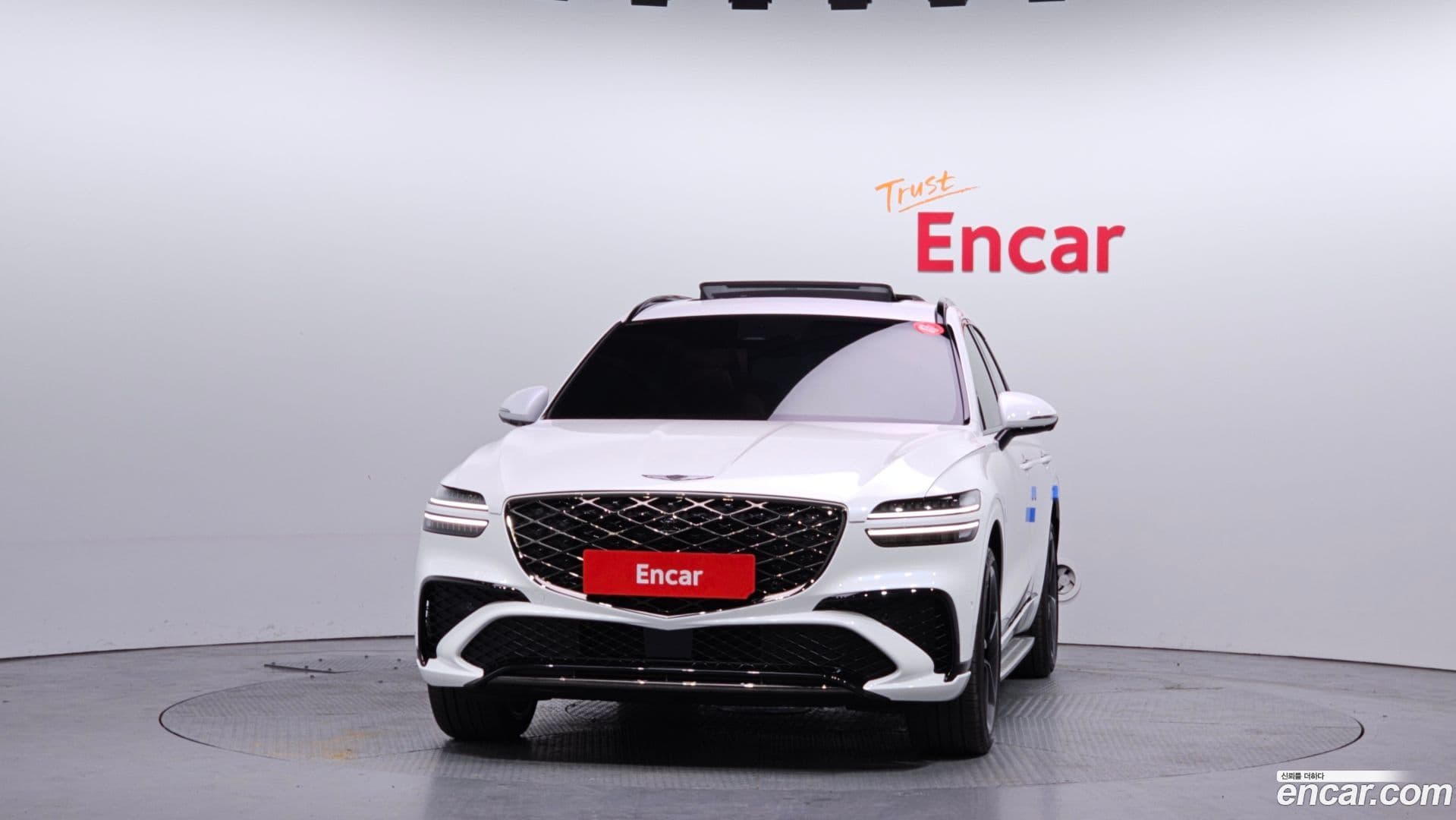 Main__Slider__Photo:GV70 Genesis 2025.4-2