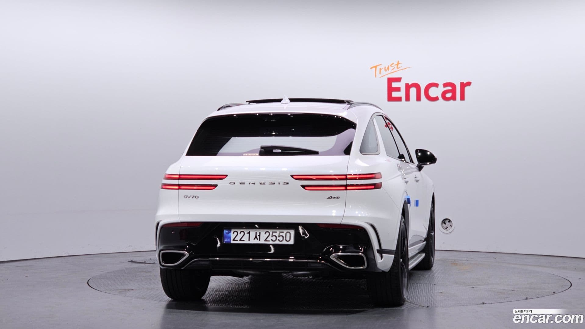 Main__Slider__Photo:GV70 Genesis 2025.4-3