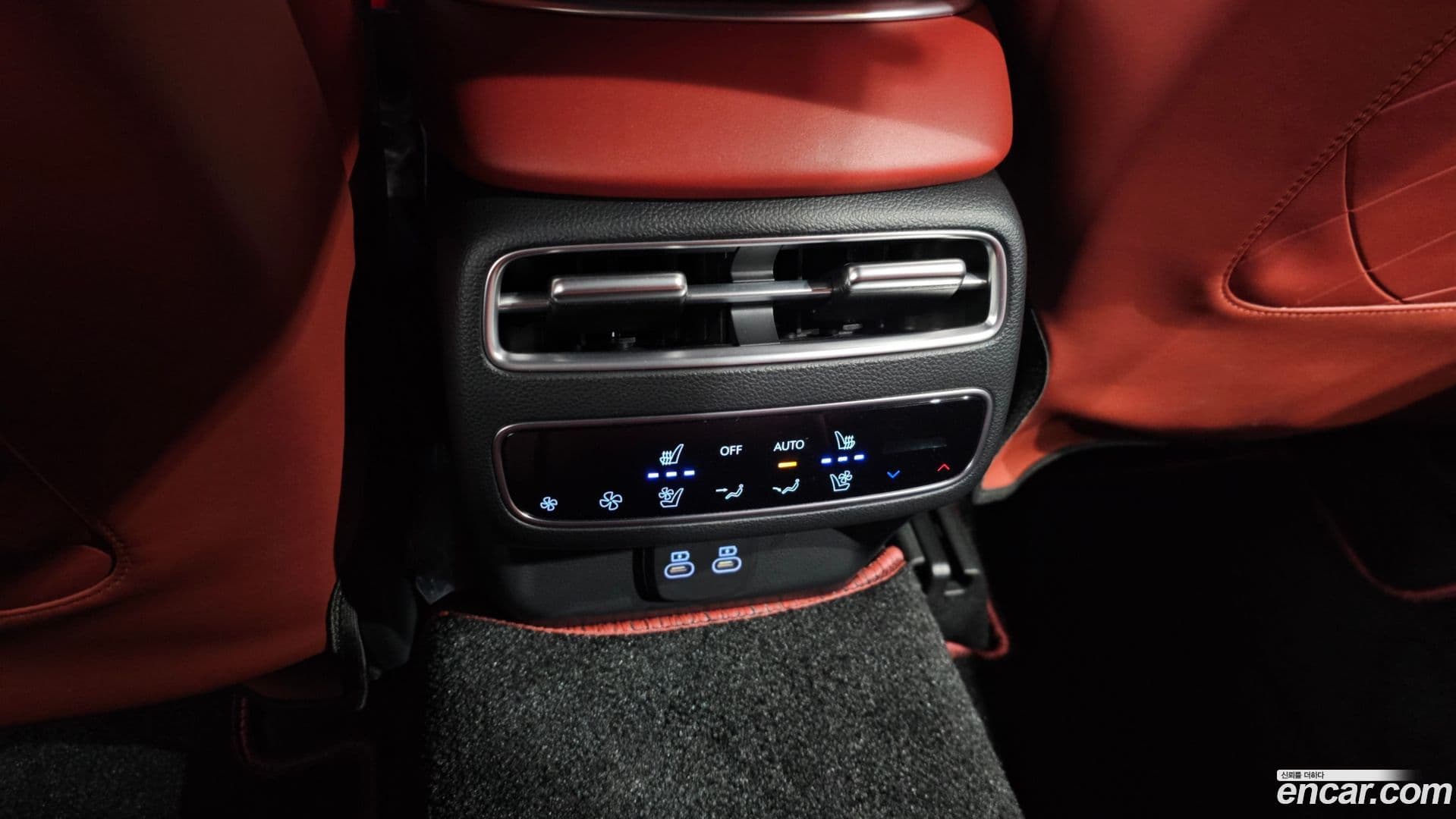 Main__Slider__Photo:GV70 Genesis 2025.4-18