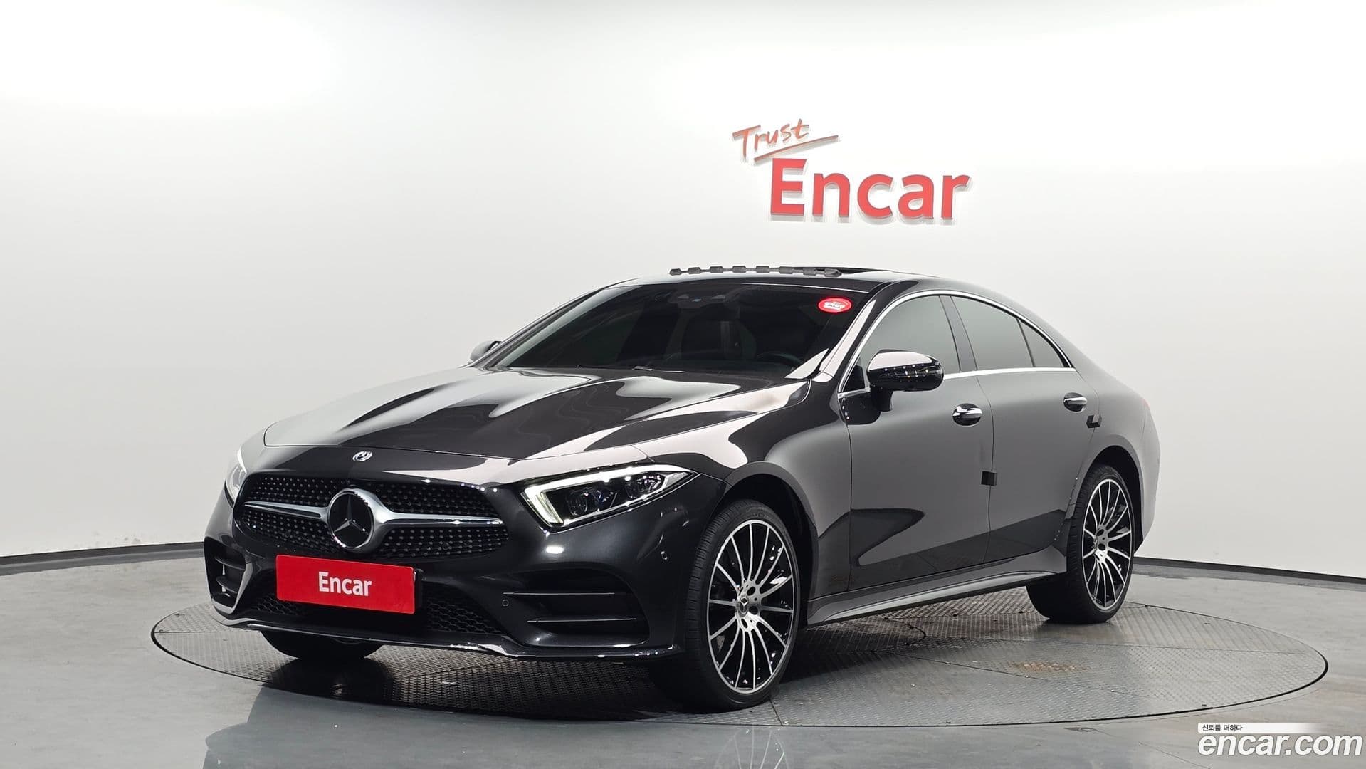 Main__Slider__Photo:CLS-Class Mercedes-Benz 2020.4-0