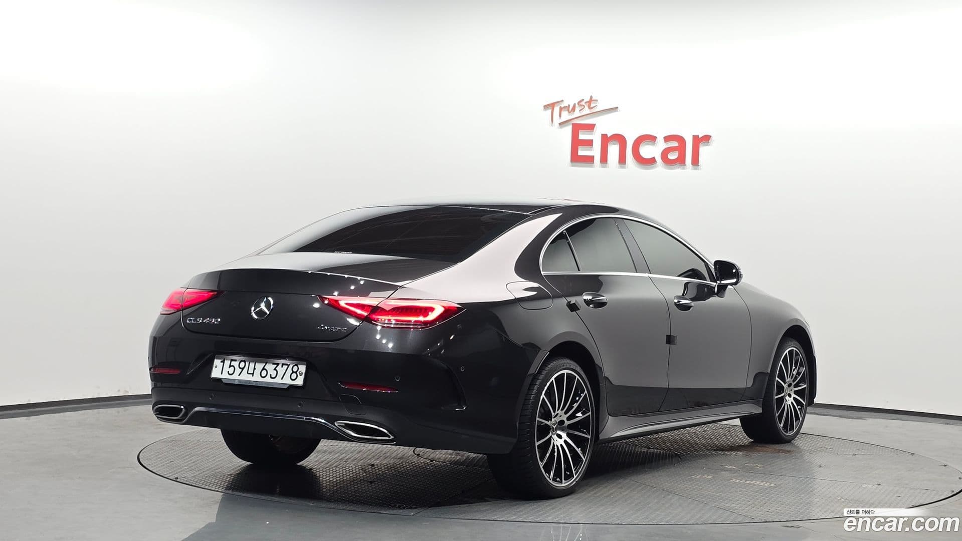 Main__Slider__Photo:CLS-Class Mercedes-Benz 2020.4-1