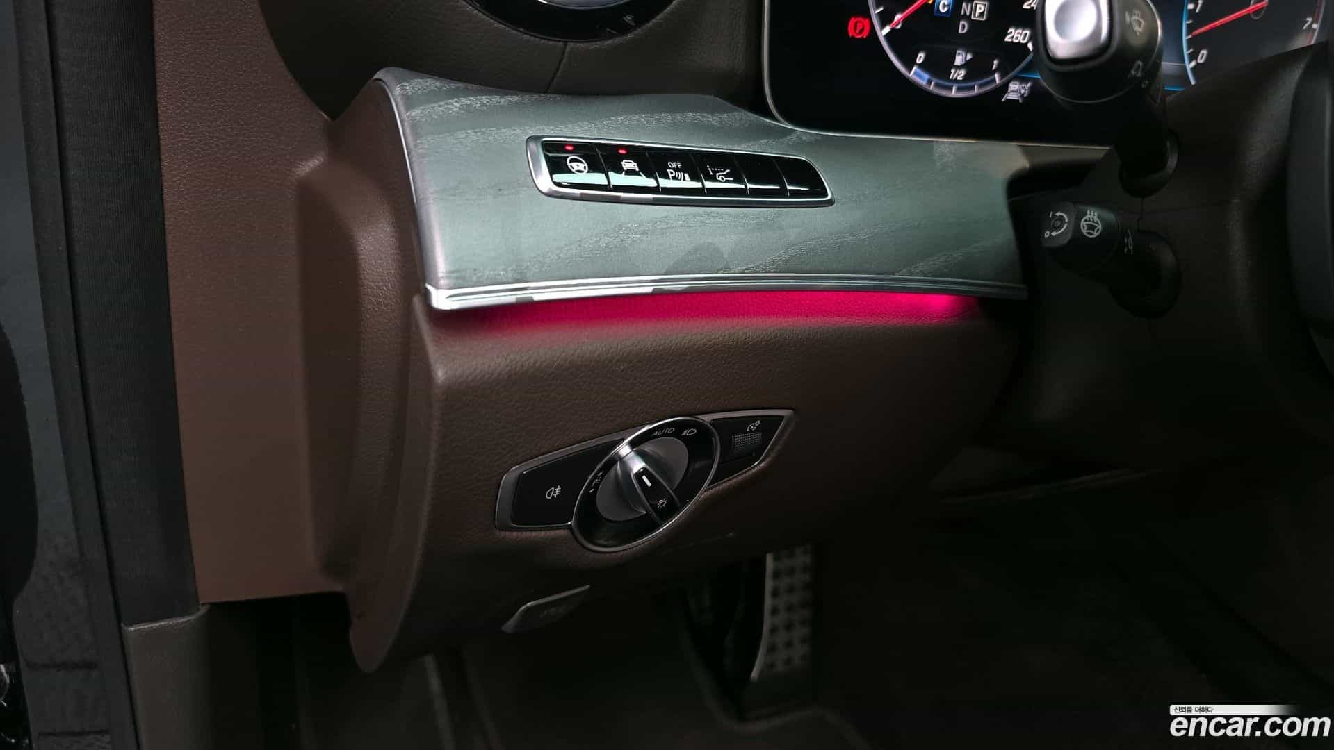 CLS-Class Mercedes-Benz 2020.4-OPTION-023